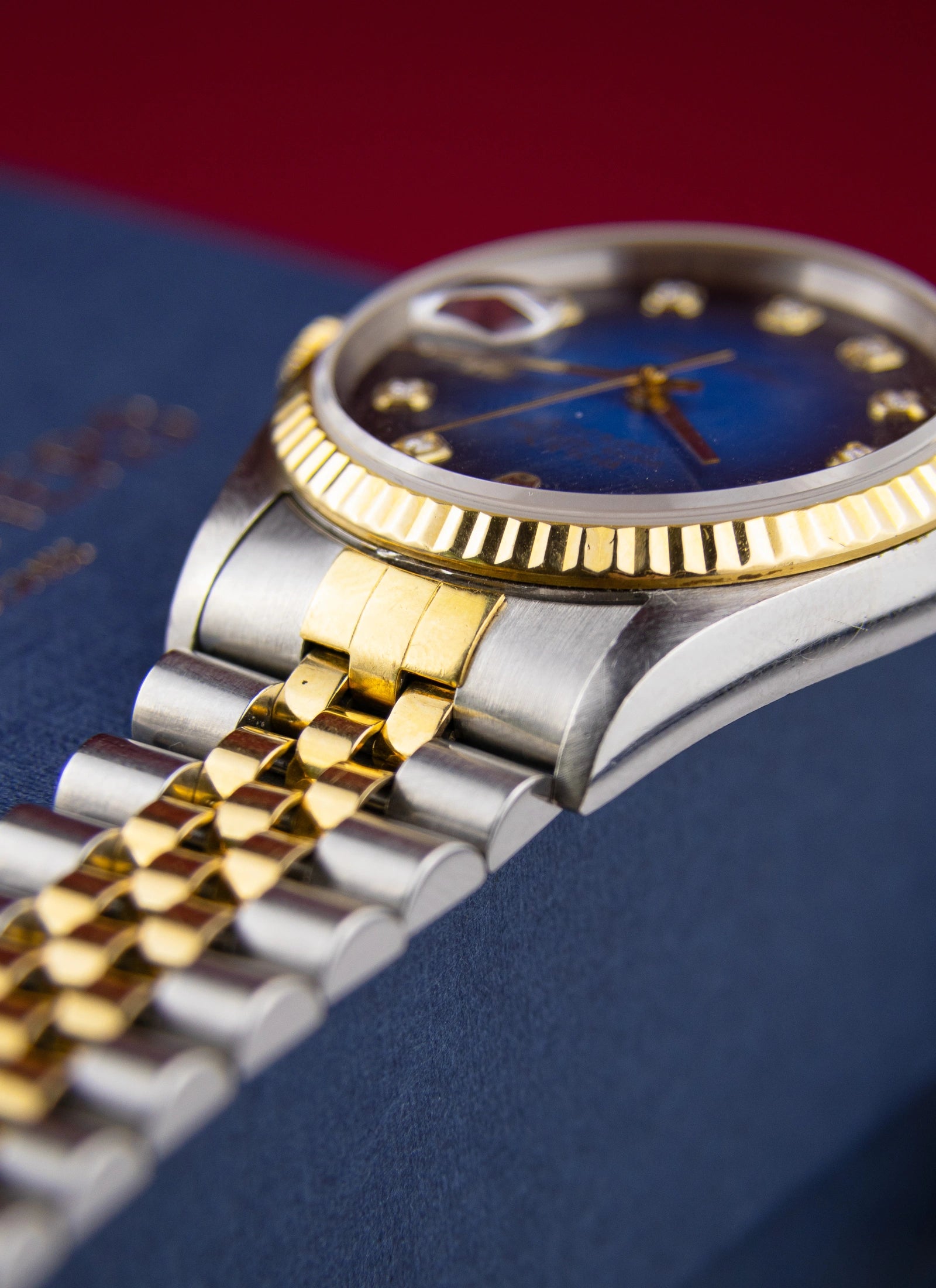 1995 Rolex Datejust 16233 Blue Vignette Diamond Dial