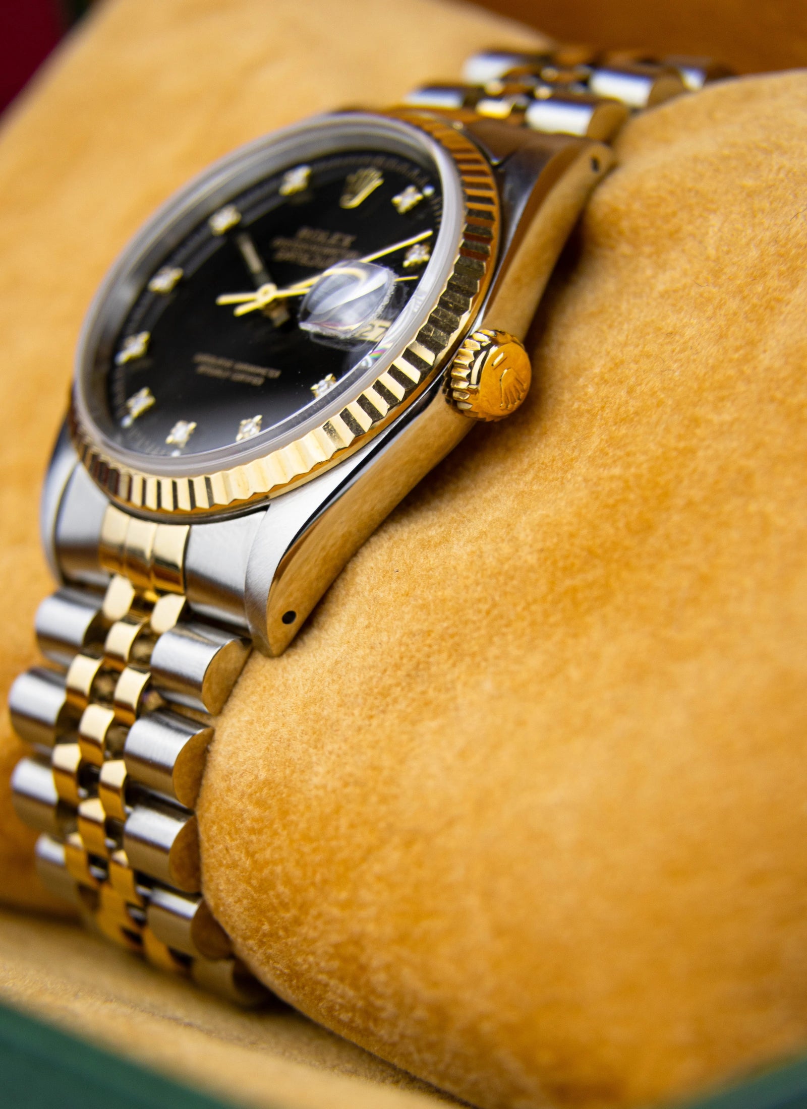 1994 Rolex Datejust 16233 Black Diamond Dial Full Set