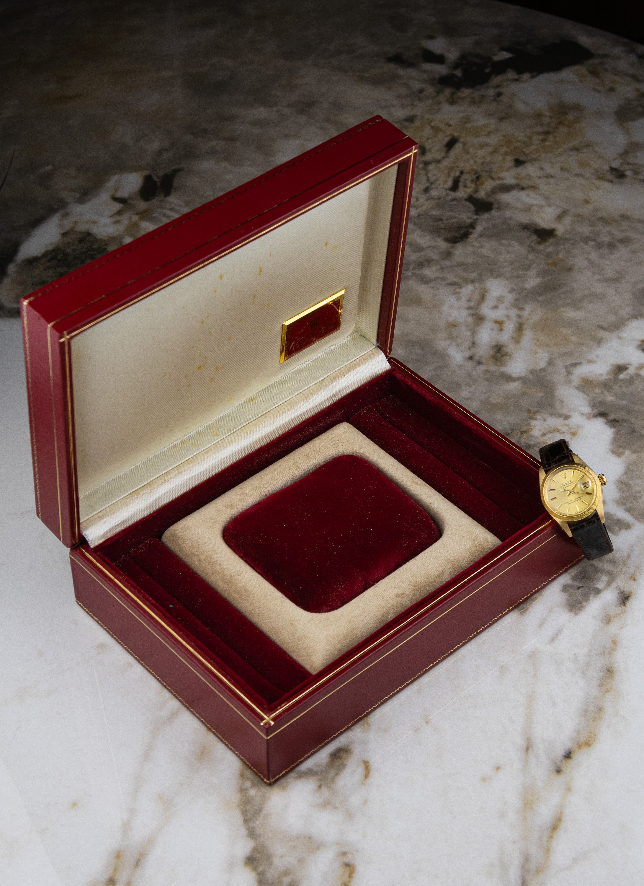 1982 18K Rolex Lady Datejust 6927