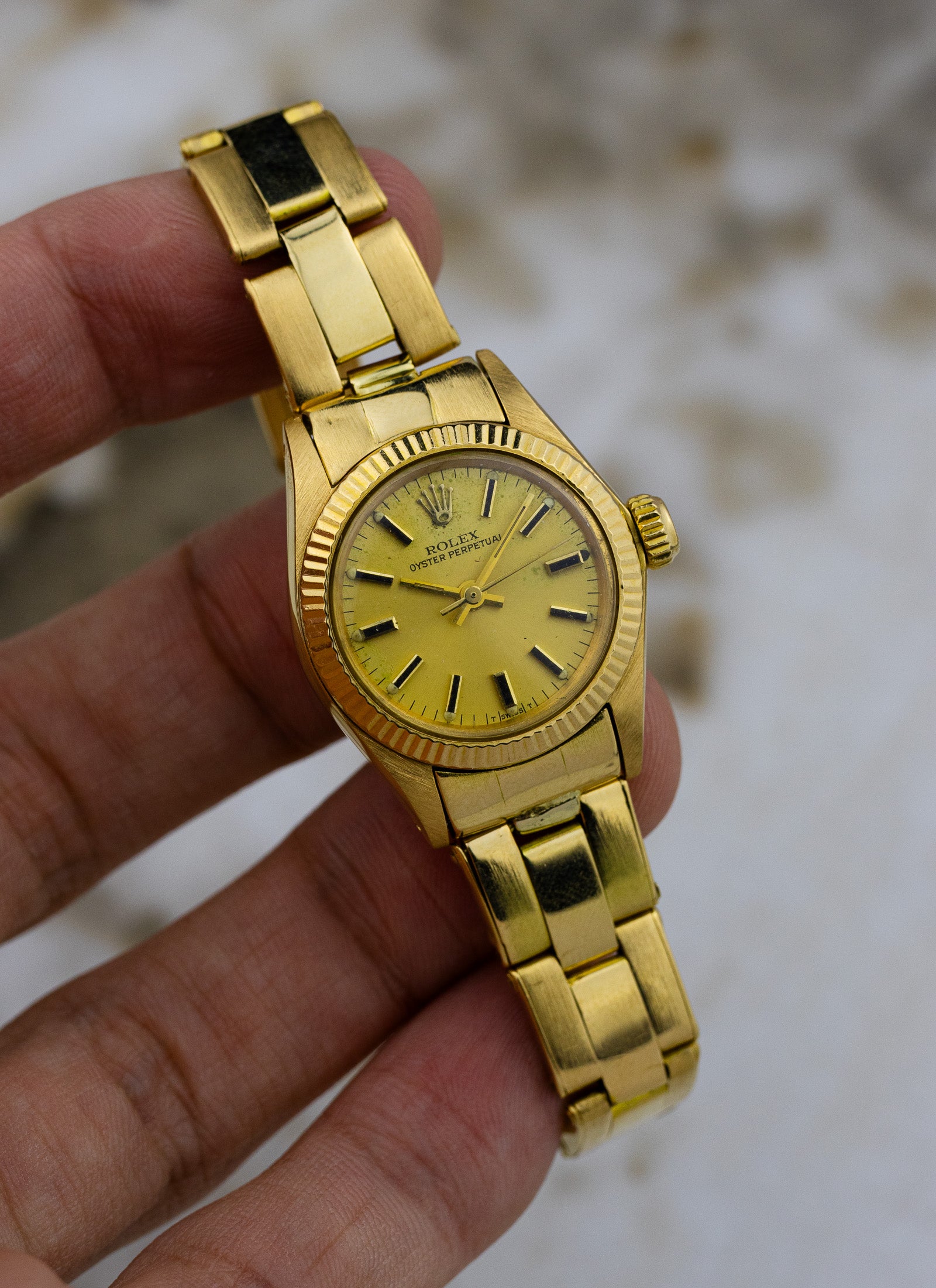 1981 18K Lady Rolex Oyster Perpetual 6719