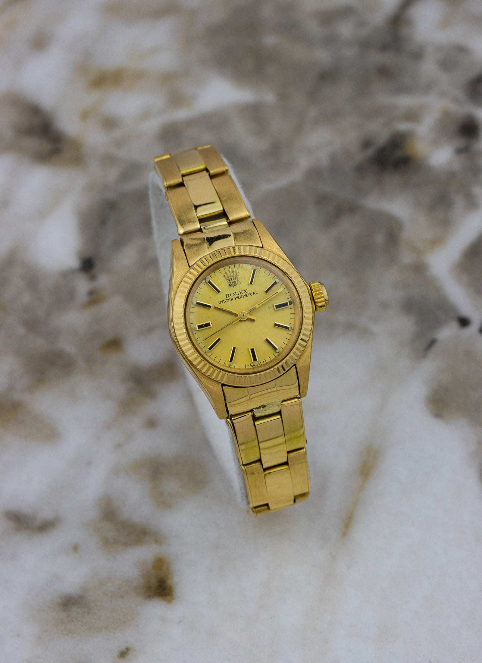 1981 18K Lady Rolex Oyster Perpetual 6719