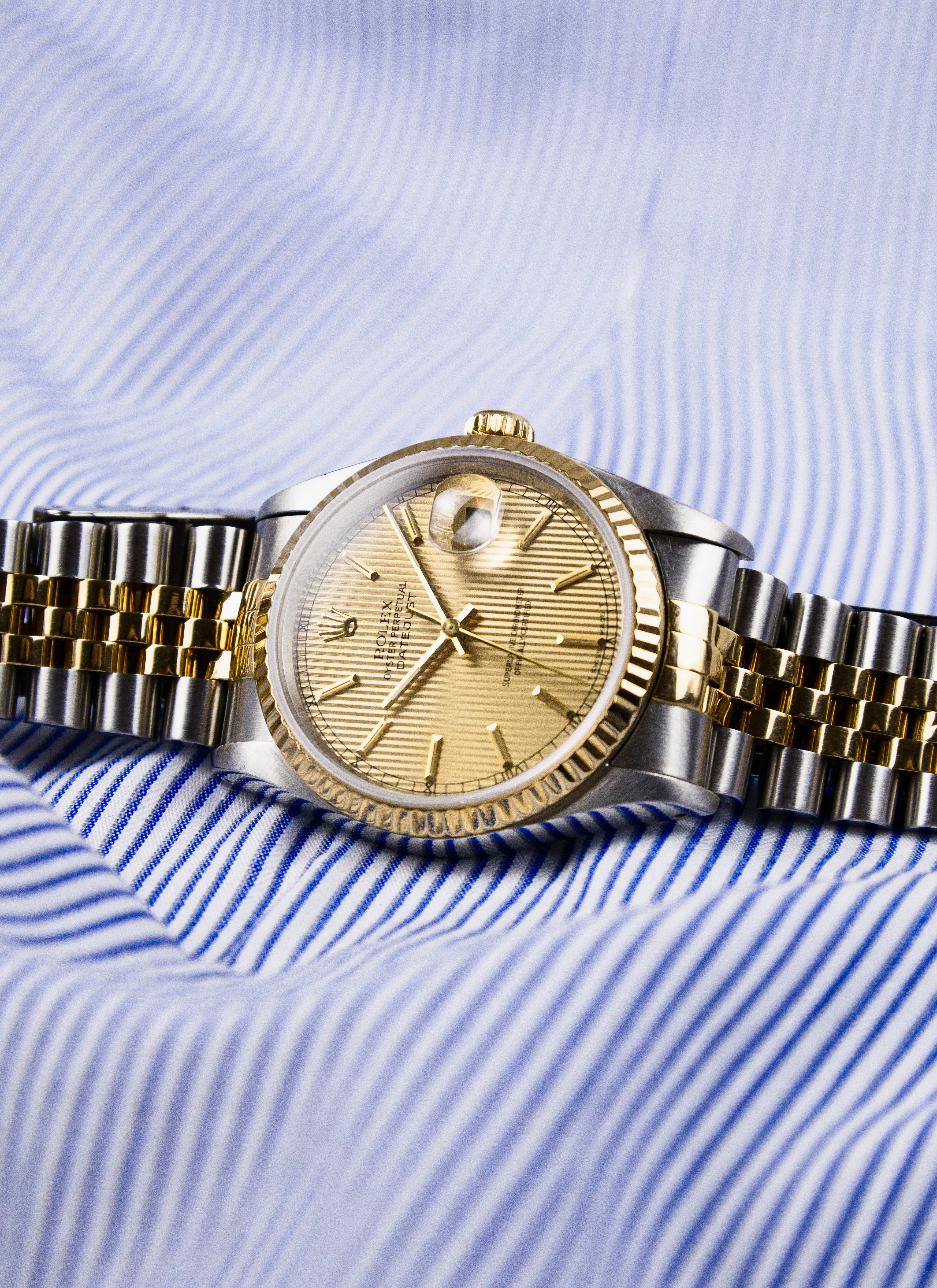 1994 Rolex Datejust 16233 Tapestry Dial Full Set