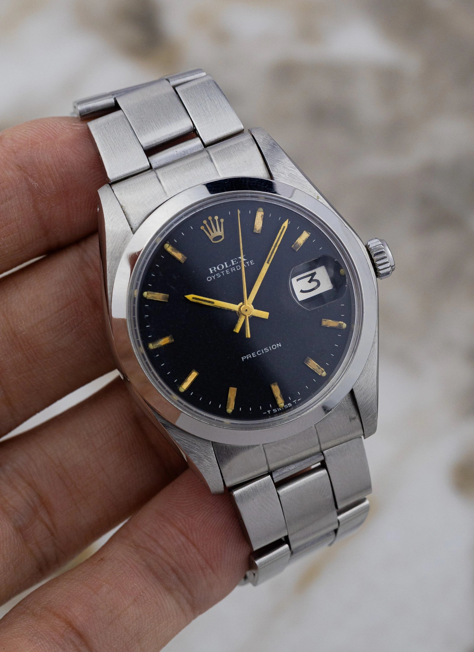 Rolex Oysterdate 6694 Black Dial
