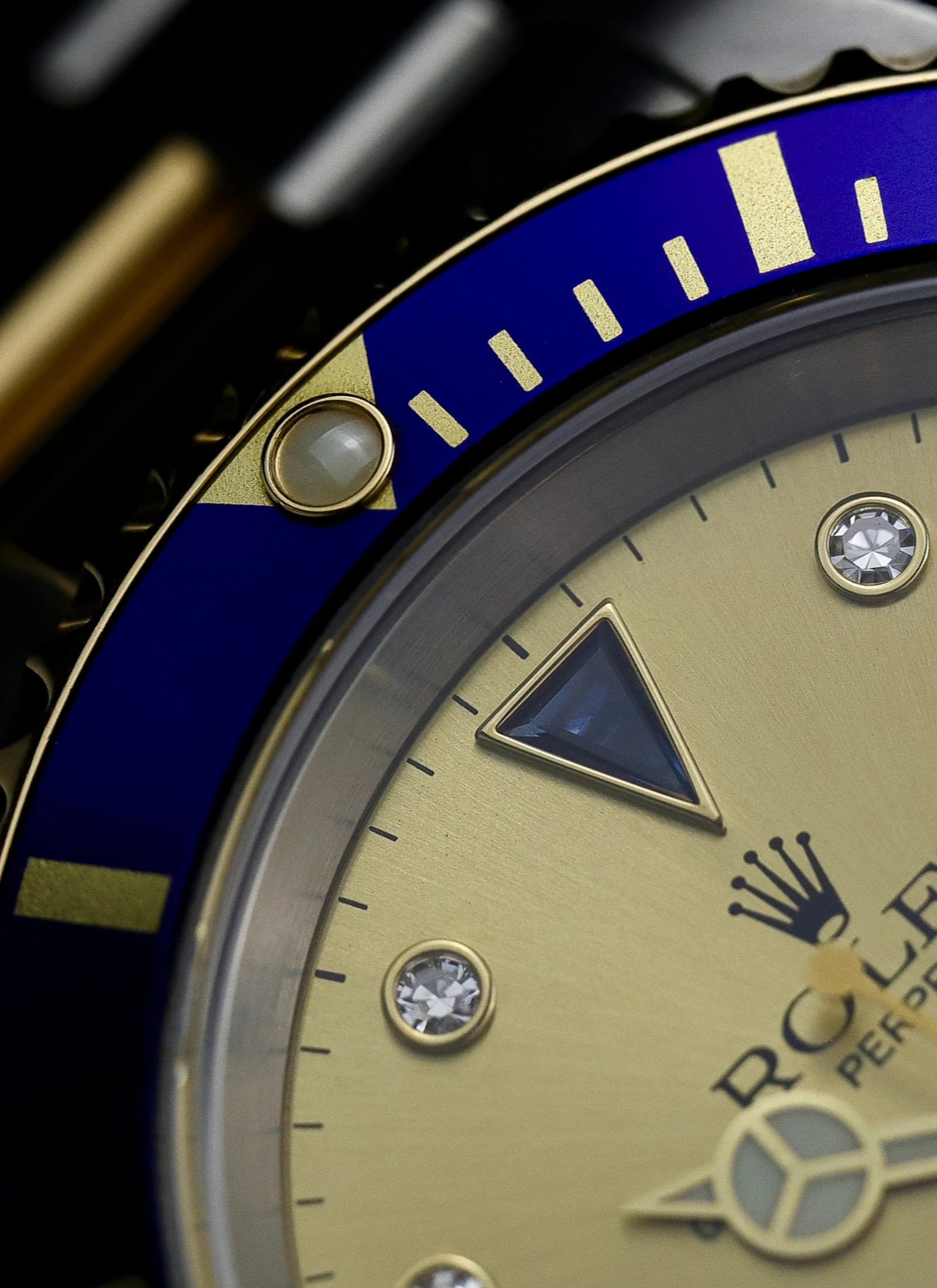 1999 Rolex Submariner Serti Dial Ref 16613