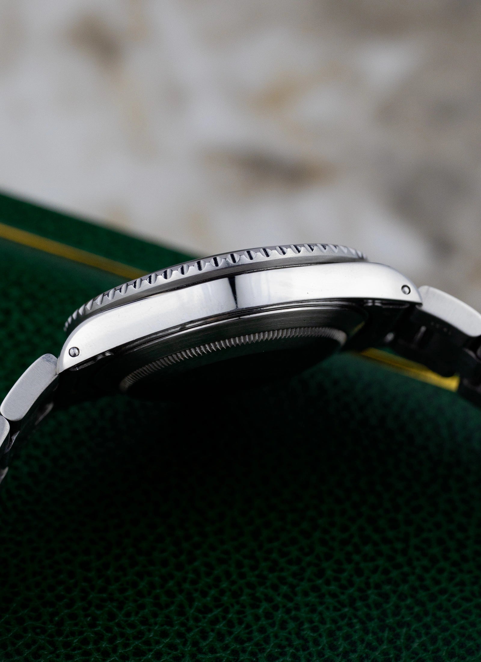 1997 Rolex Submariner Date 16610