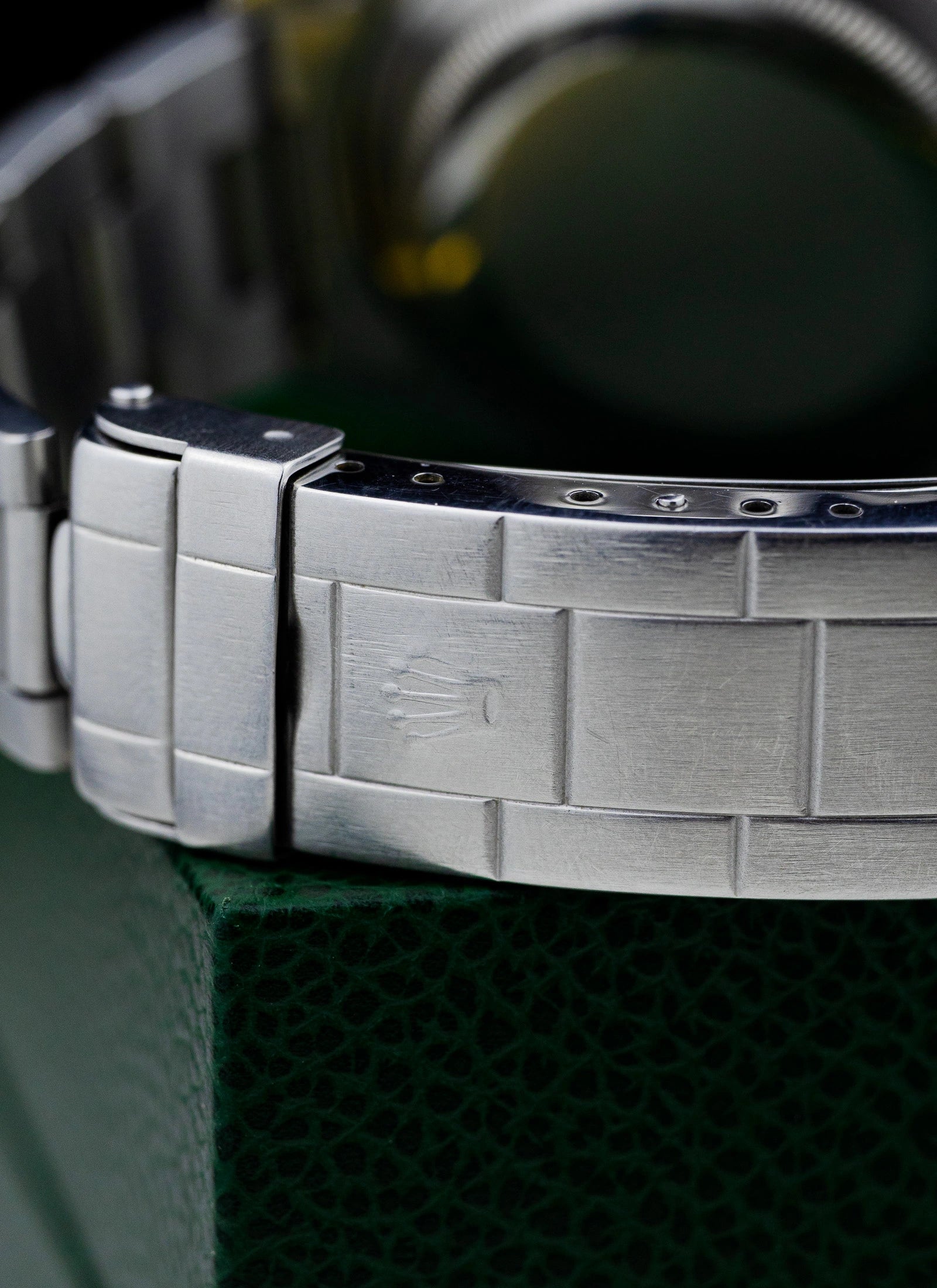 1997 Rolex Submariner Date 16610