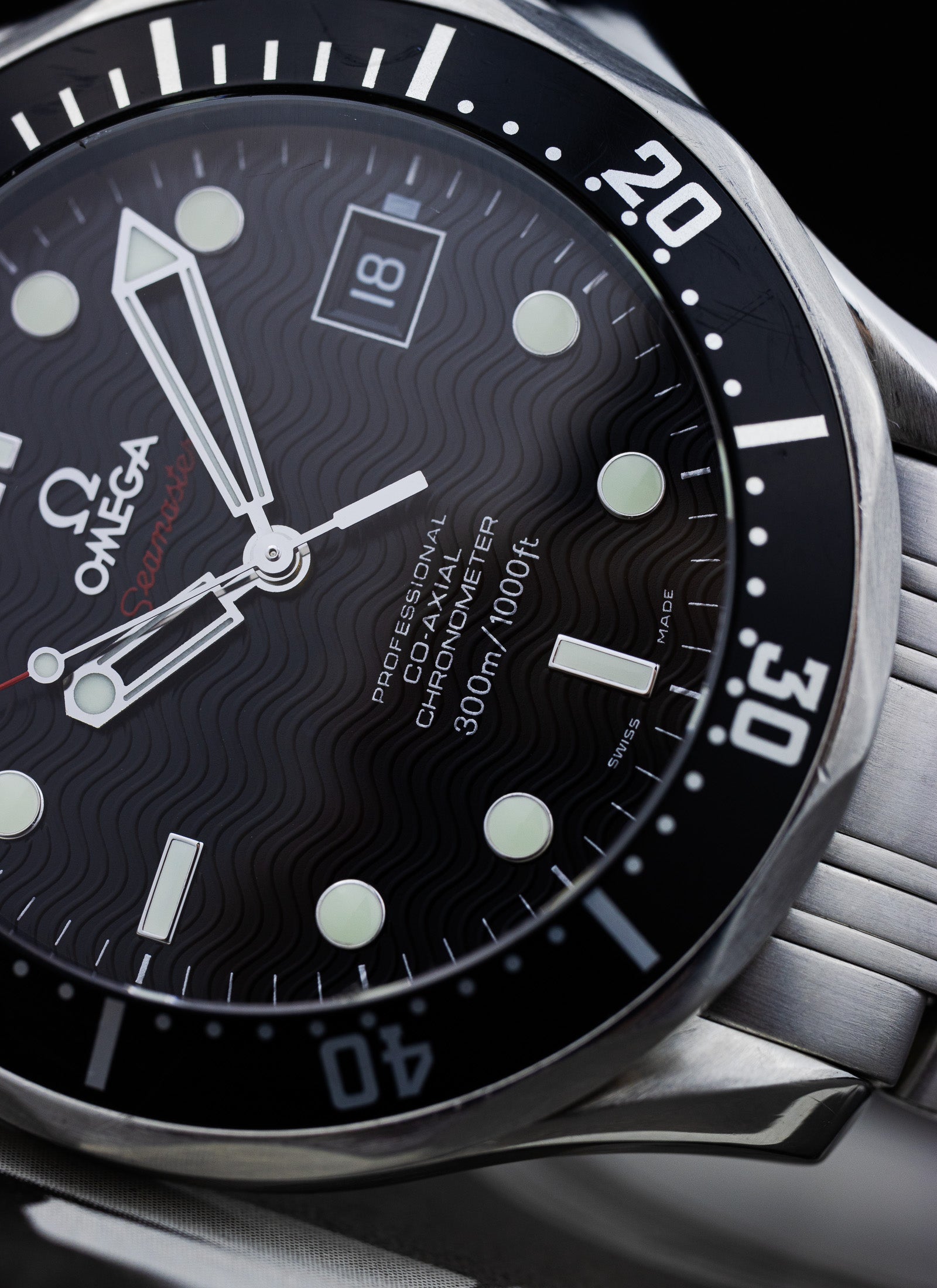 2000s Omega Seamaster 300m 212.30.41.20.01.002 cal. 2500 Serviced