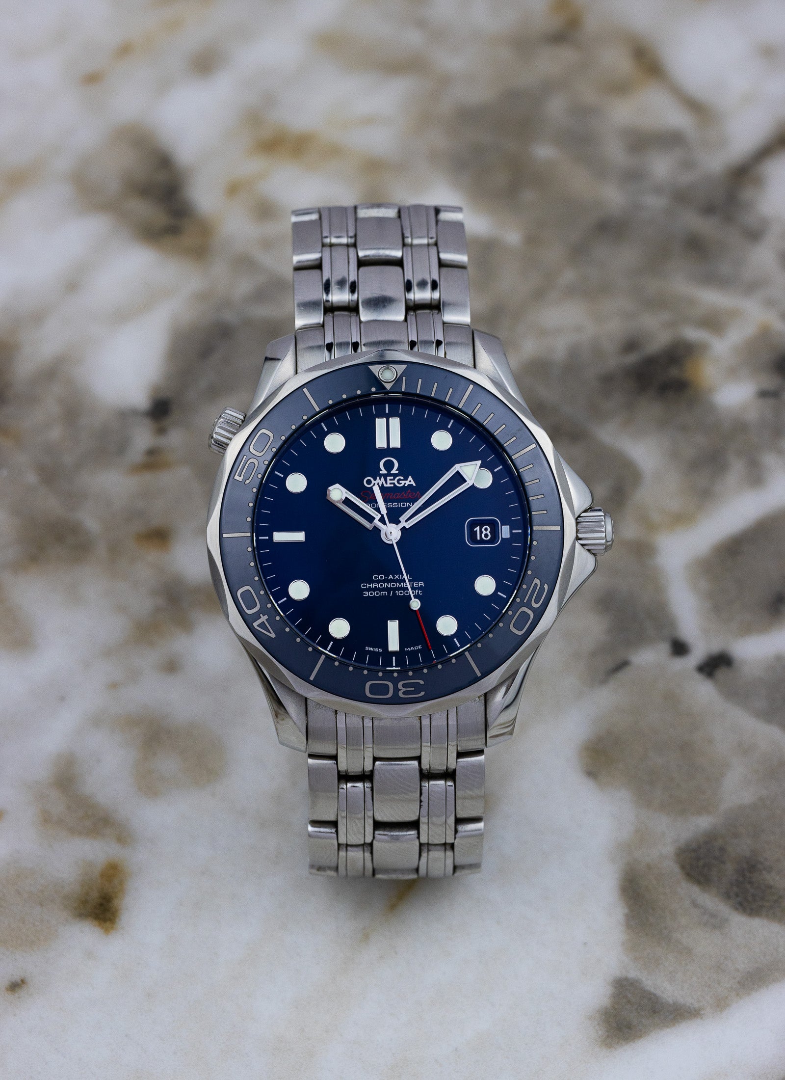2013 Omega Seamaster 300m 212.30.41.20.03.001 cal. 2500 Full Set