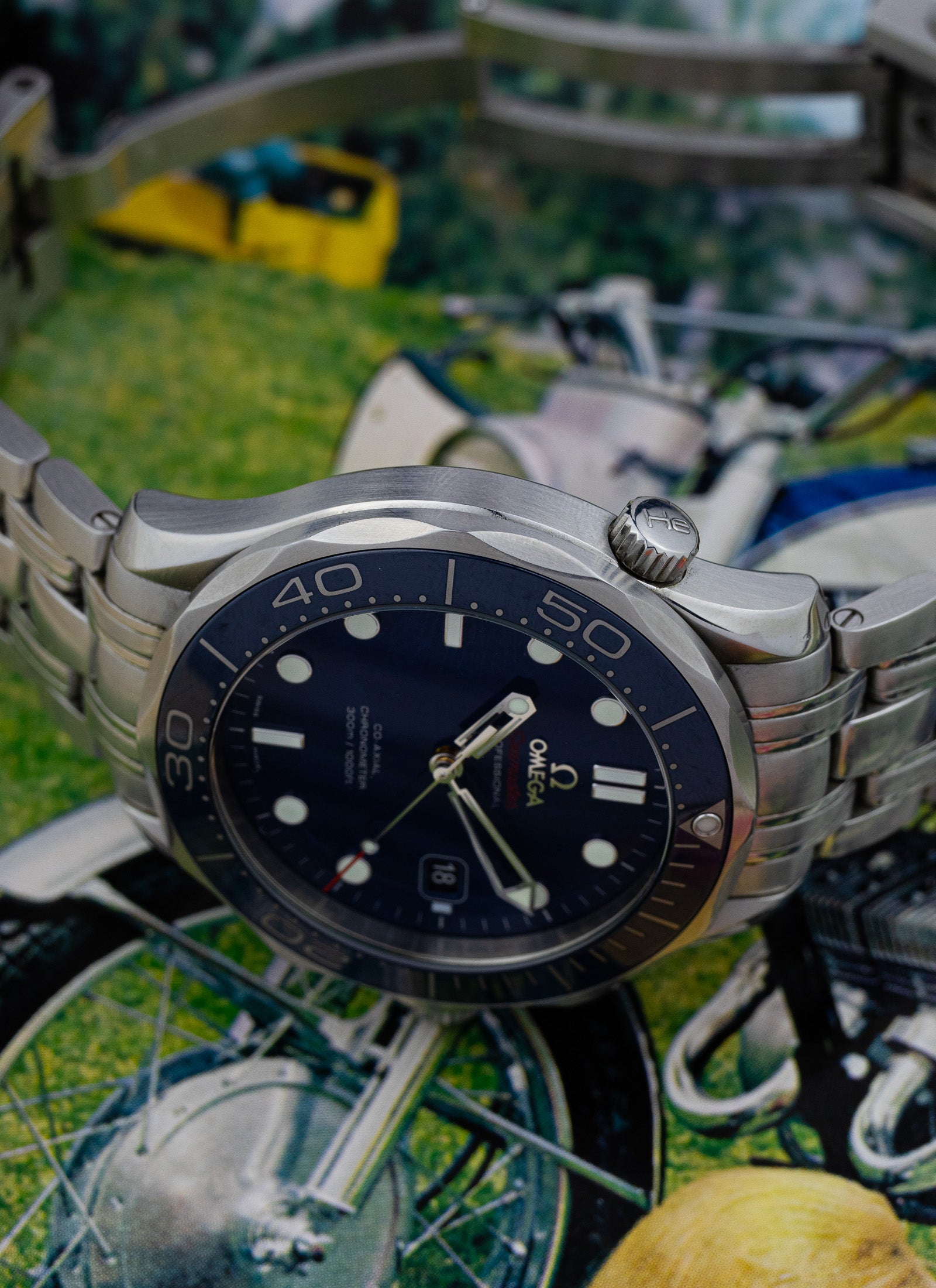 2013 Omega Seamaster 300m 212.30.41.20.03.001 cal. 2500 Full Set