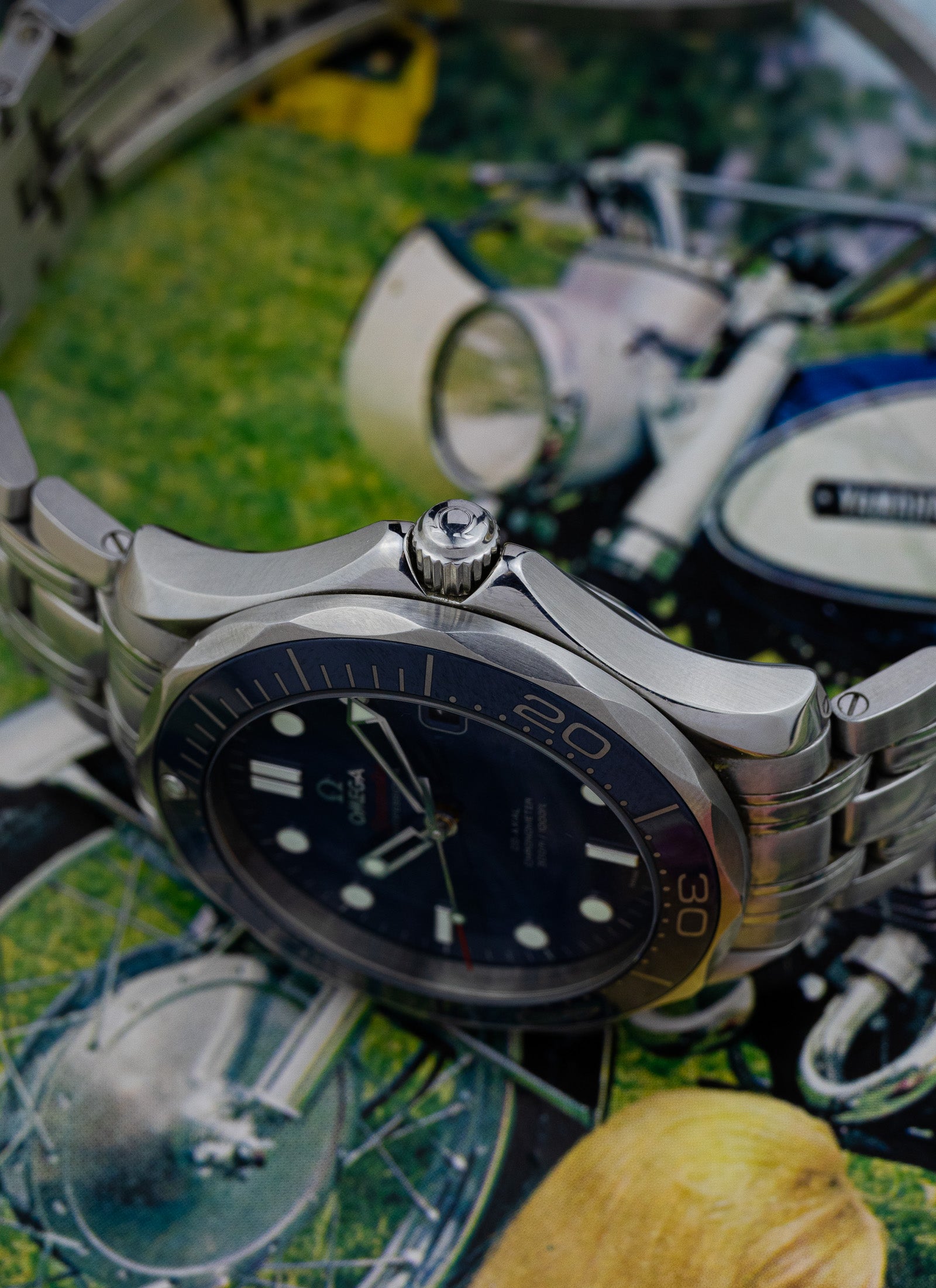 2013 Omega Seamaster 300m 212.30.41.20.03.001 cal. 2500 Full Set