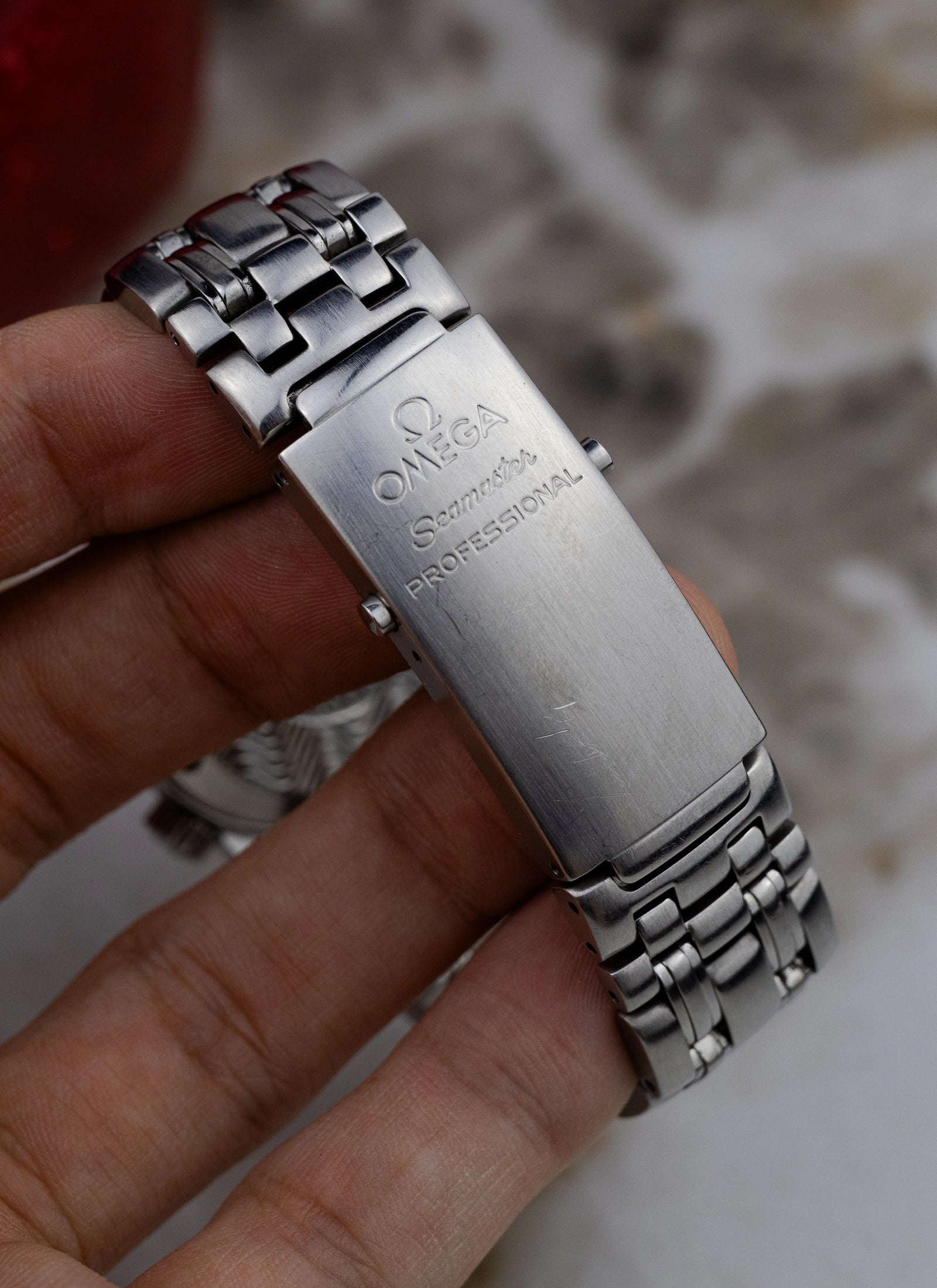 1998 Omega Seamaster 300M Ref. 2561.80.00 Bond Mid-Size