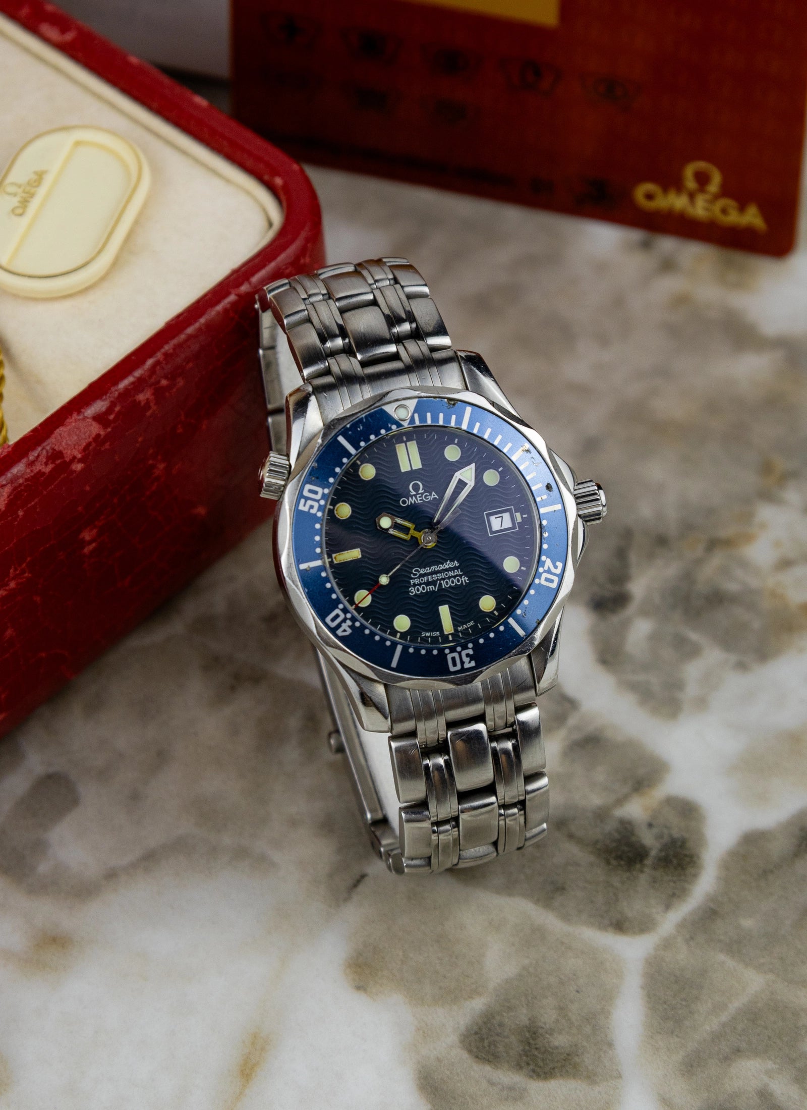 1998 Omega Seamaster 300M Ref. 2561.80.00 Bond Mid-Size