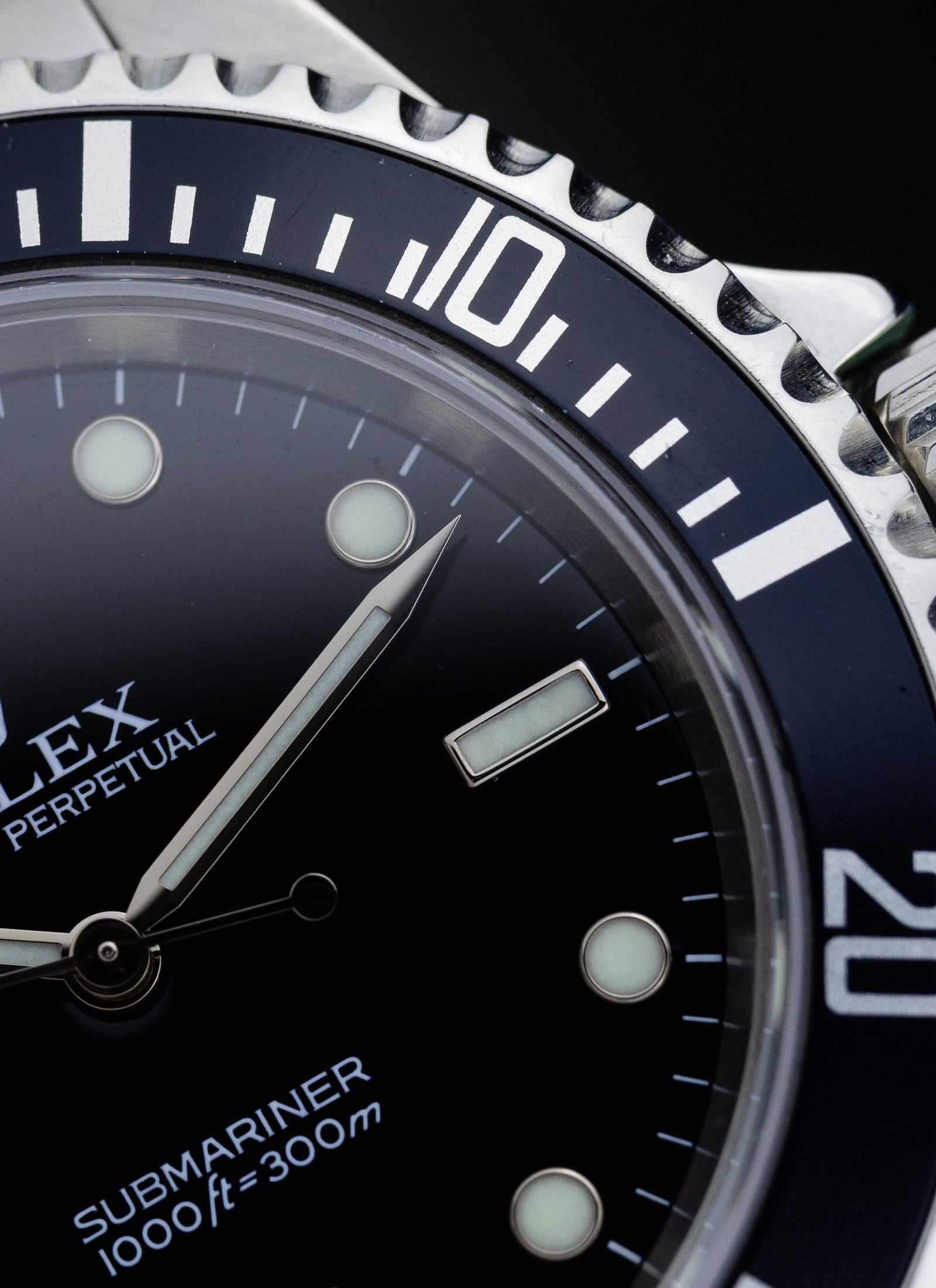 2005/2006 Rolex Submariner No Date 14060M Box