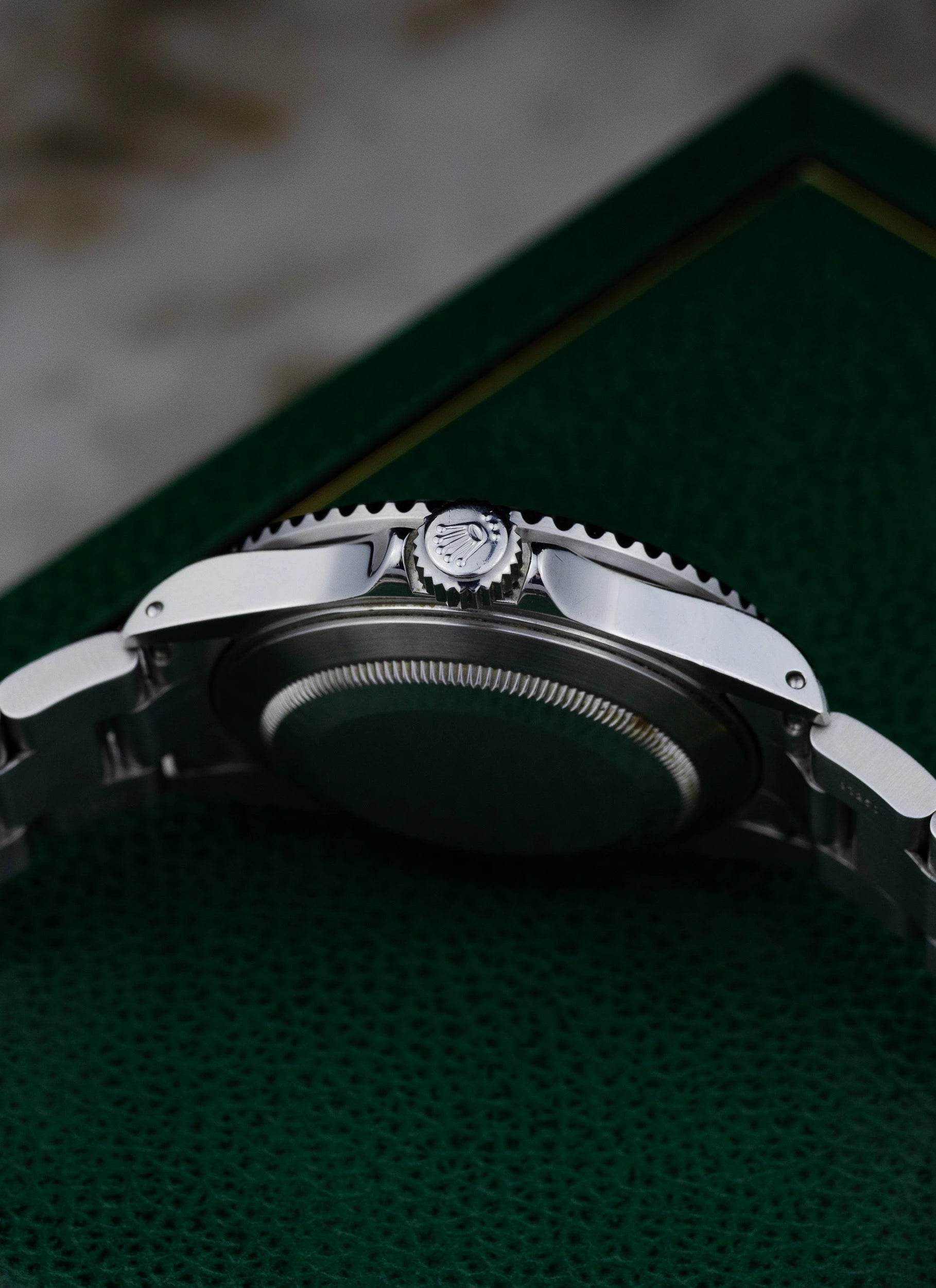 2000 Rolex Submariner Date 16610 Full Set