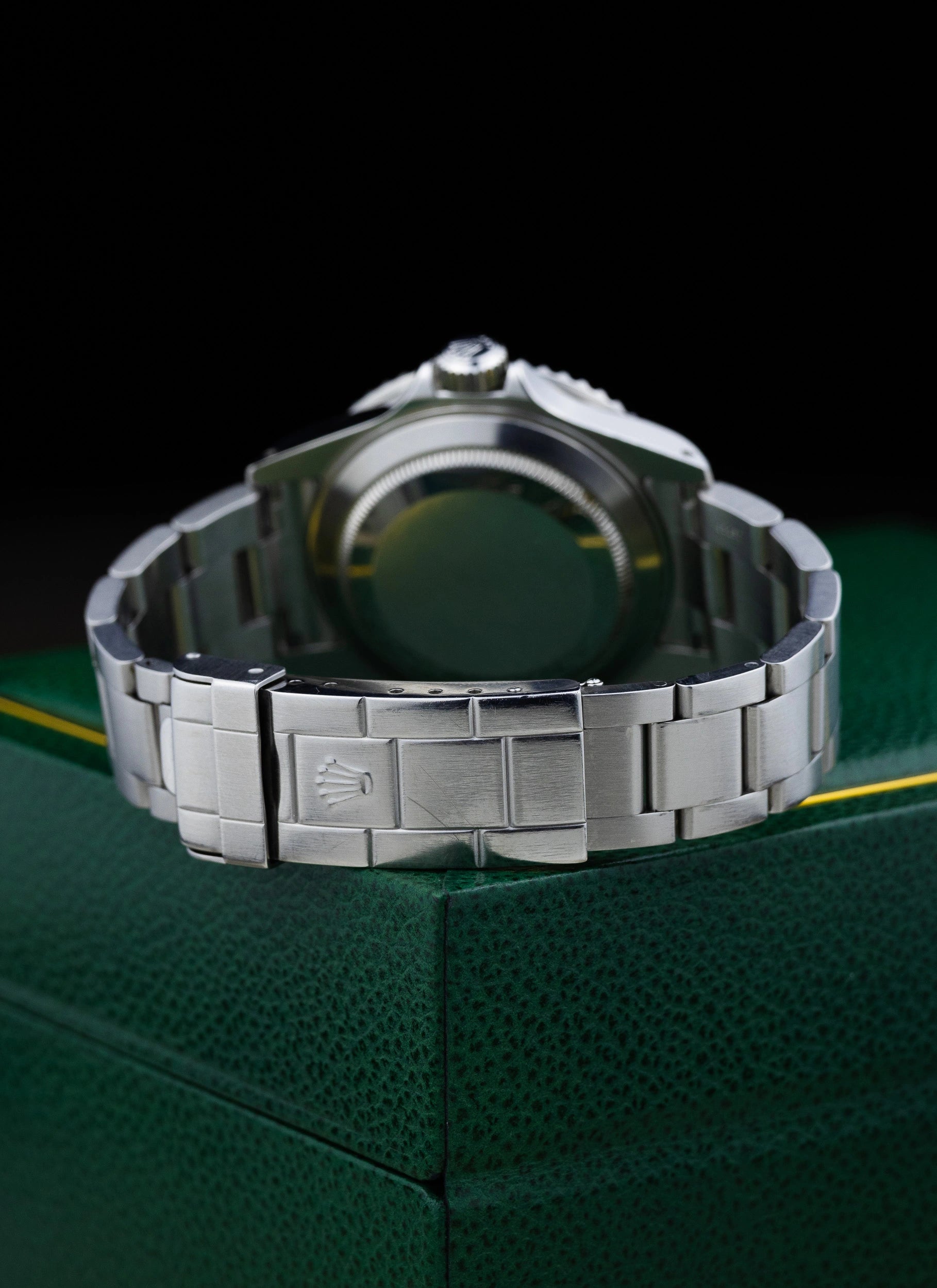 2000 Rolex Submariner Date 16610 Full Set