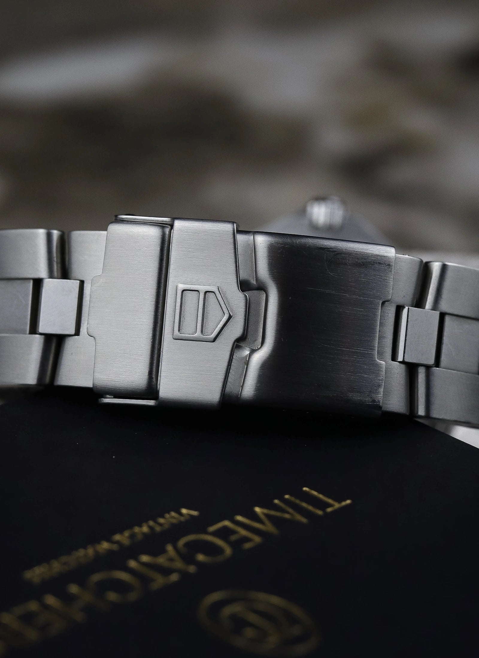 2000s TAG Heuer Proffesional 200m Ref WN1110