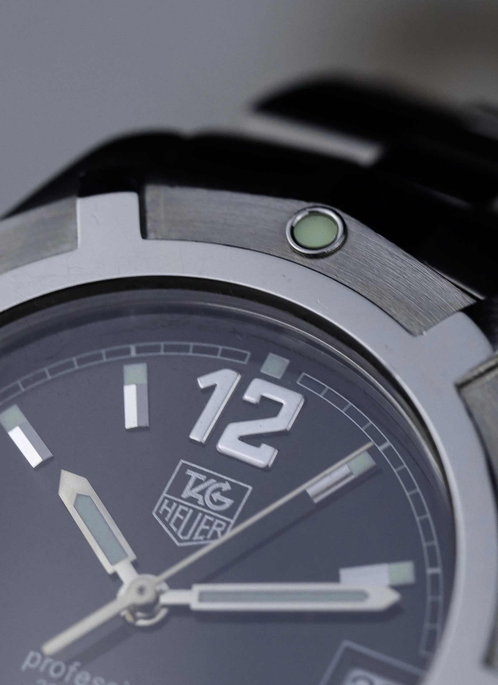 2000s TAG Heuer Proffesional 200m Ref WN1110
