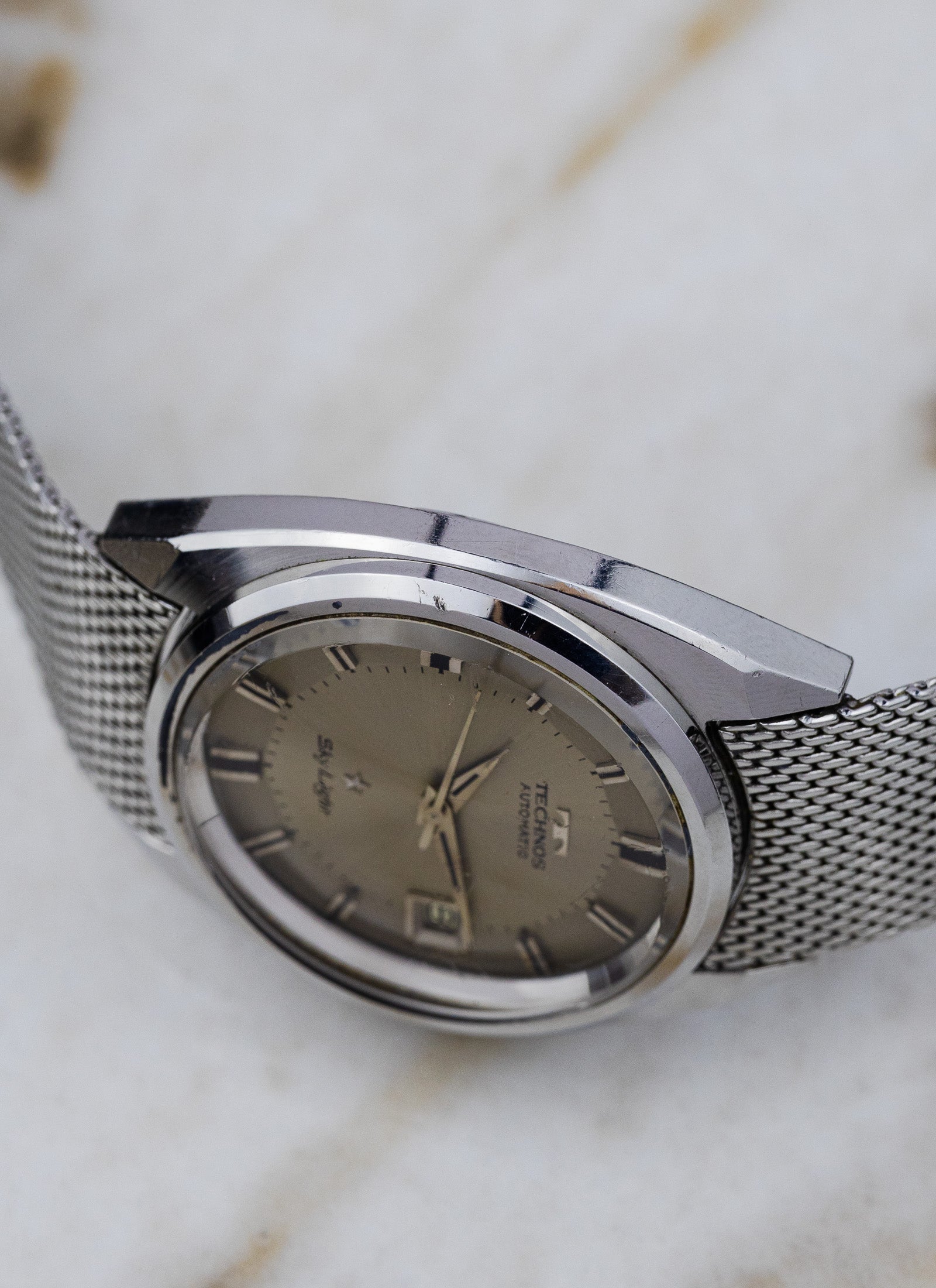 1970s Technos Sky Light Date Pie Pan 2622