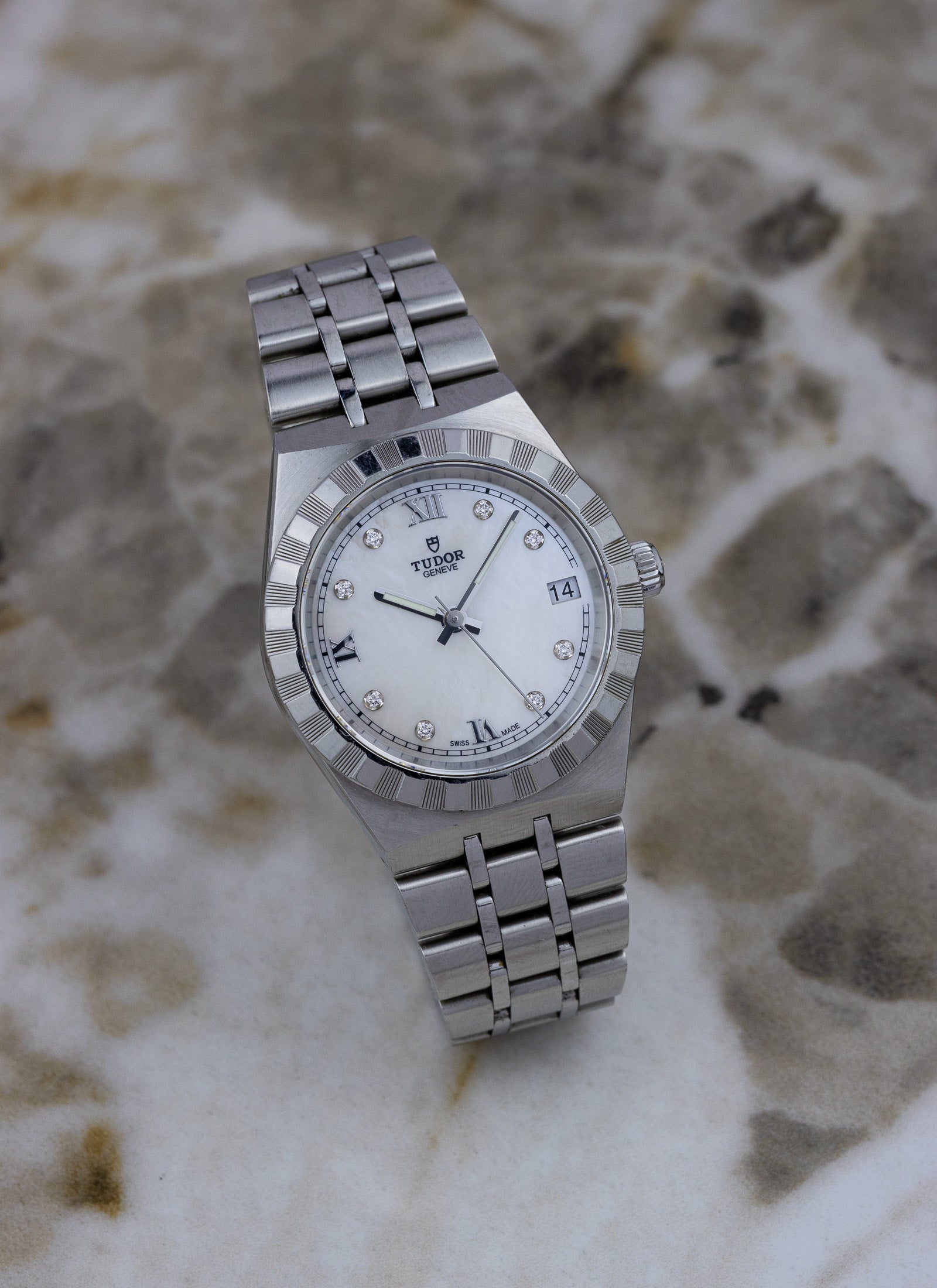 2020s Tudor Royal Diamonds MOP M28400-0005