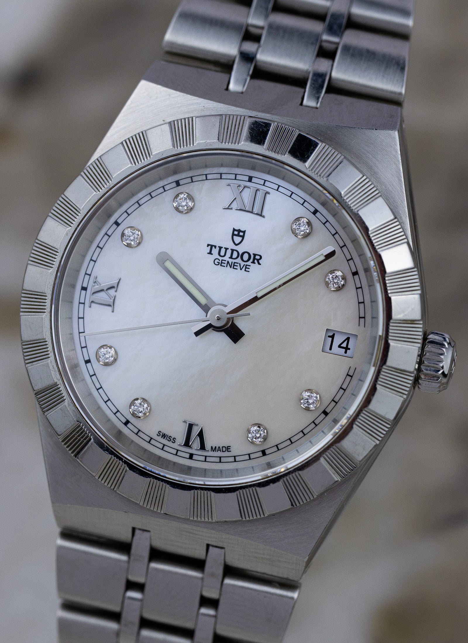 2020s Tudor Royal Diamonds MOP M28400-0005