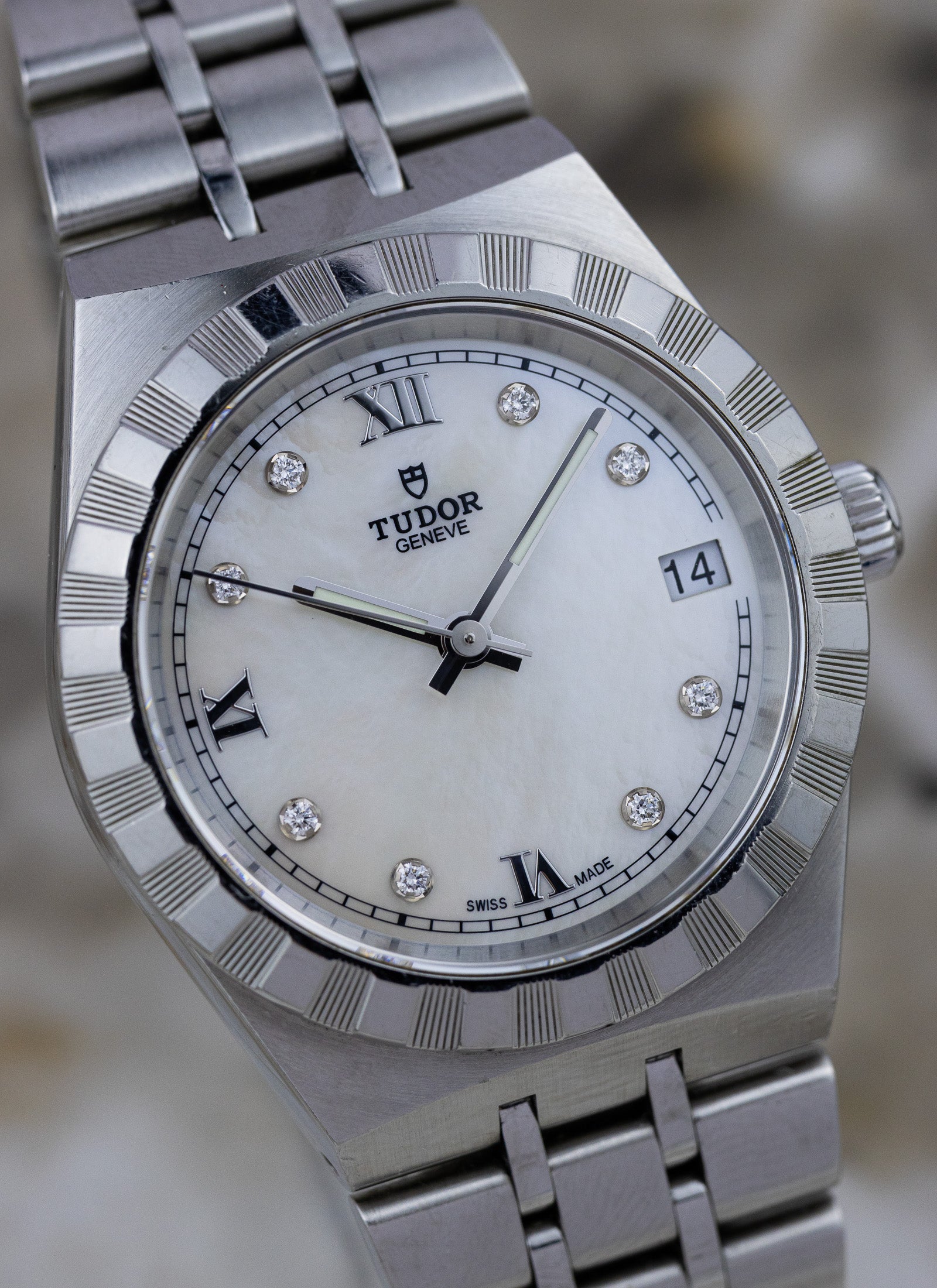 2020s Tudor Royal Diamonds MOP M28400-0005