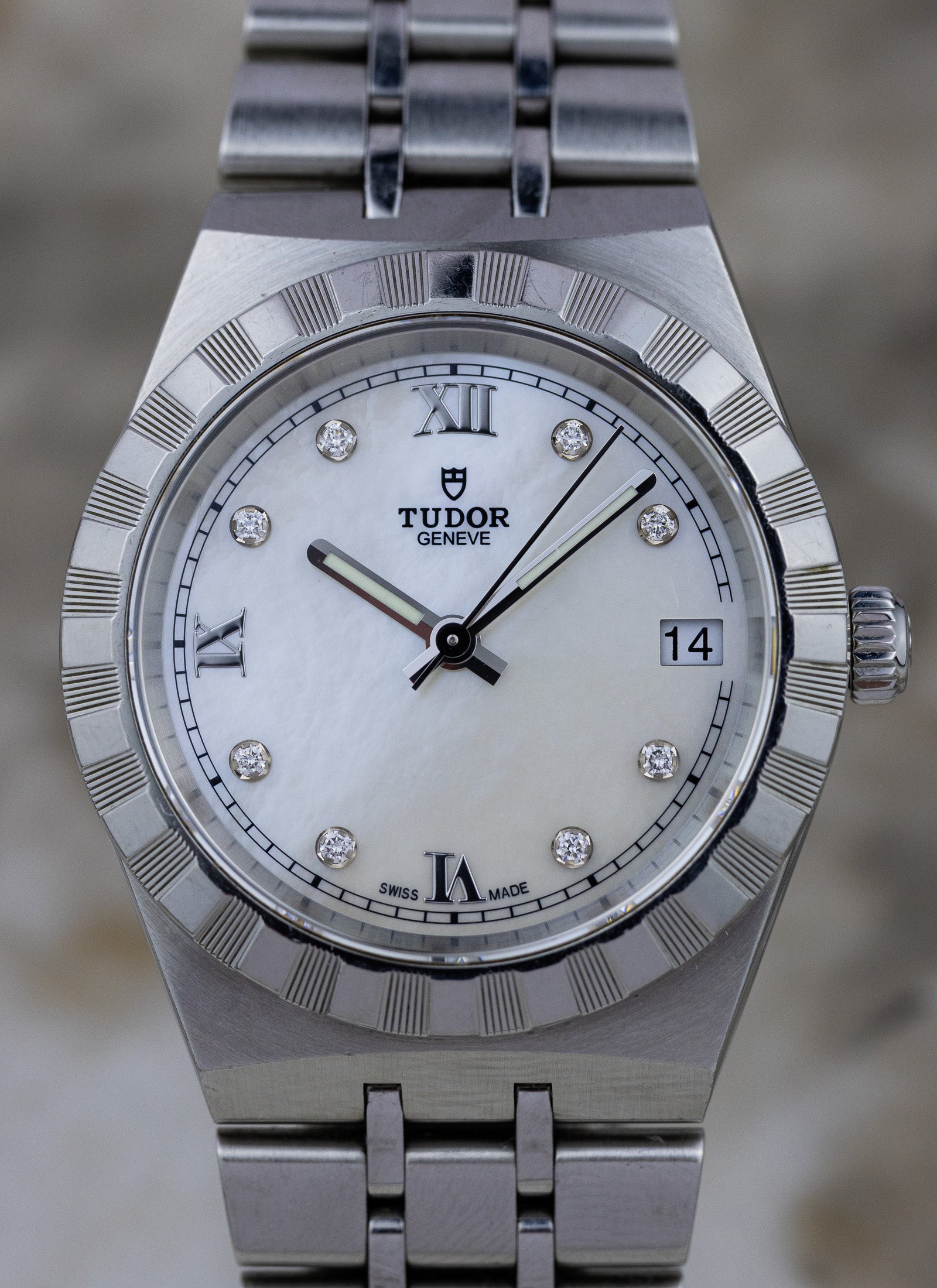 2020s Tudor Royal Diamonds MOP M28400-0005