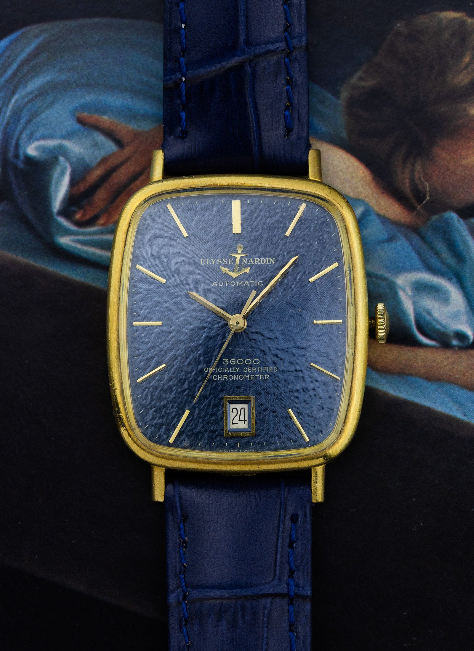 1970s 18K Ulysse Nardin Tonneau 36000 Navy Dial 8620 cal. NB11QU