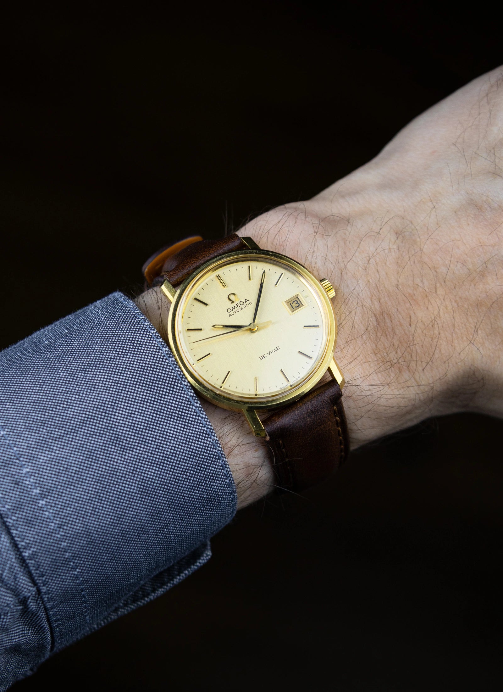 1972 18K Omega De Ville 166.0086 cal. 1002