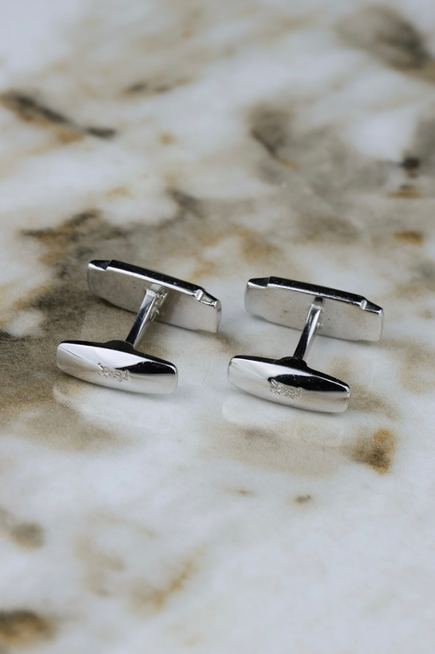 Yves Saint Laurent – stalowe podłużne spinki z purpurowym wypełnieniem i logo (SP020)