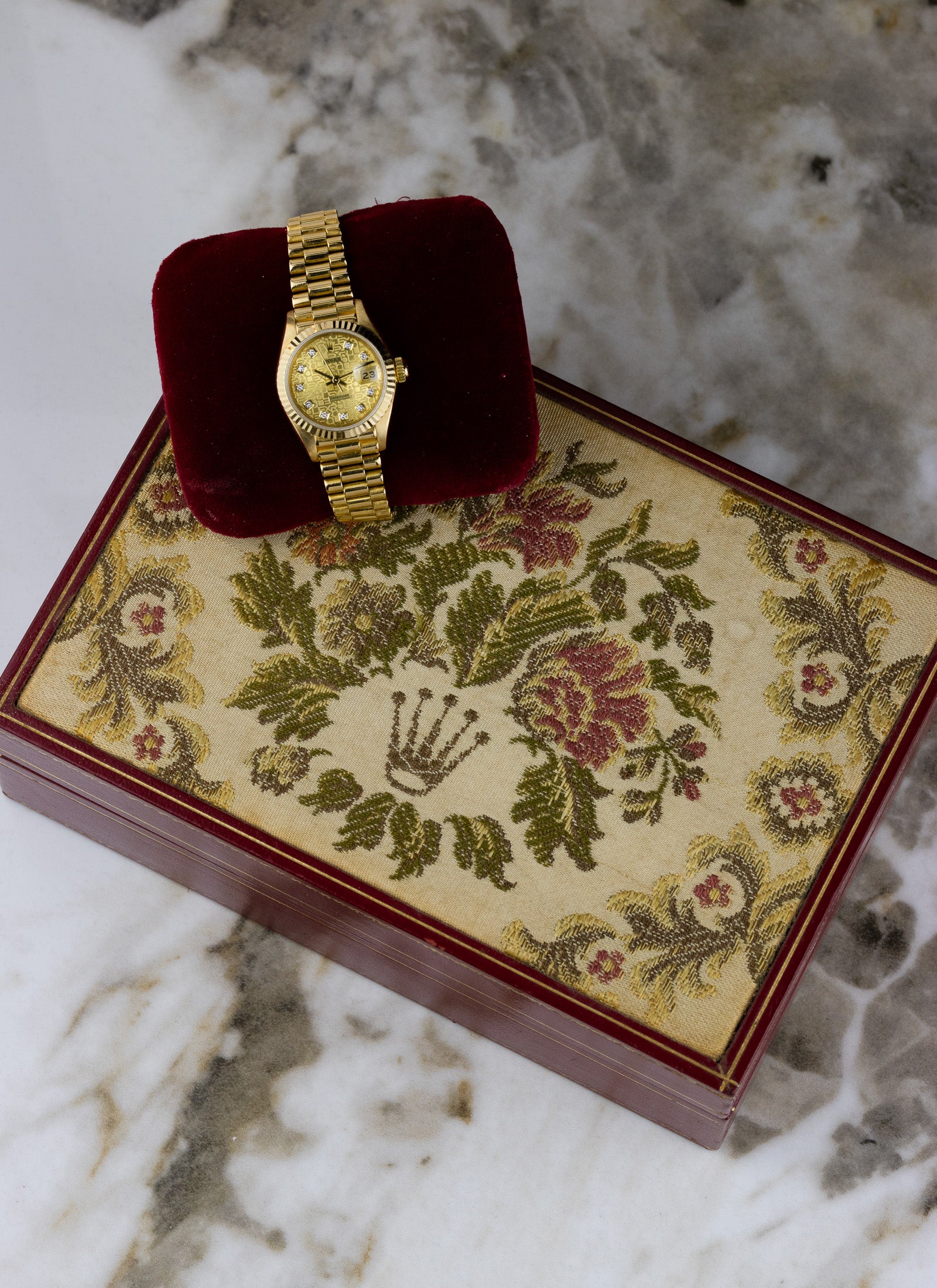 1987 18K Lady Rolex Datejust Diamonds Anniversary Dial 69178 Box