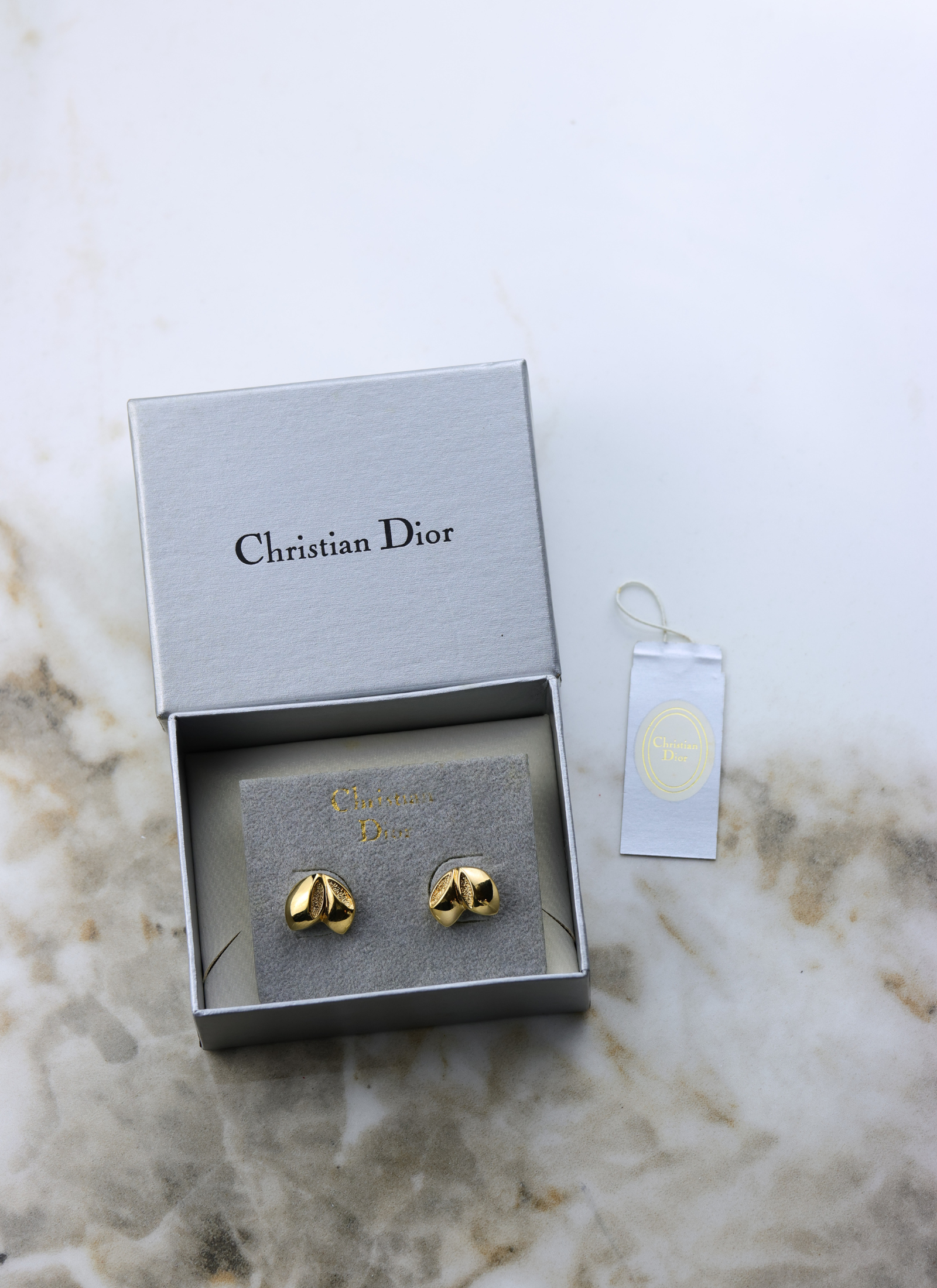 Christian Dior - pozłacane kolczyki (sztyfty)