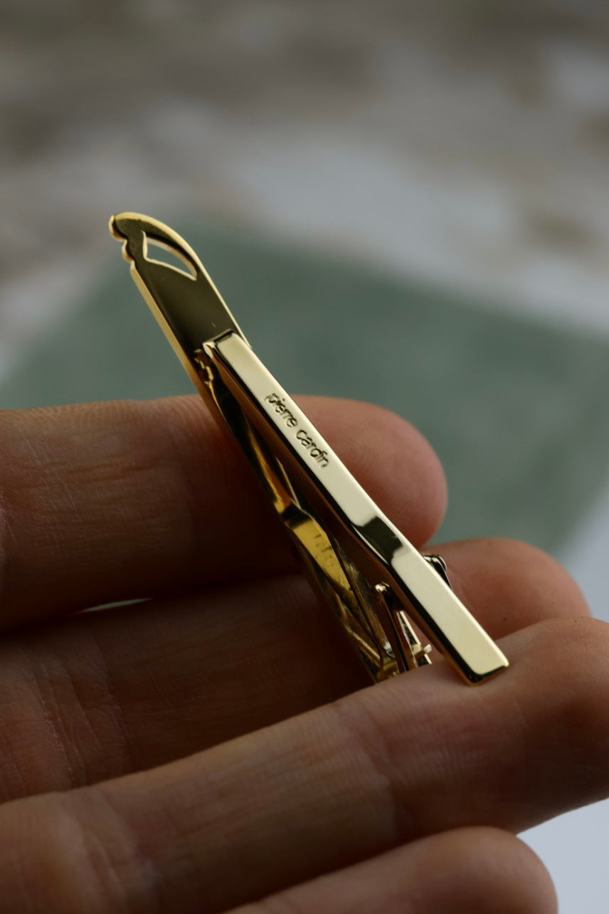 Pierre Cardin – zestaw spinek do mankietów i krawata stalowo-złoty z logo (S44)