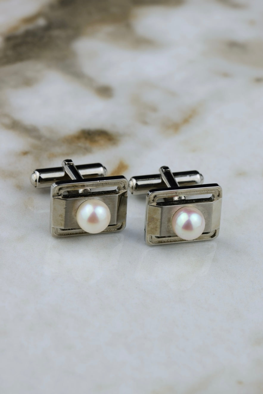 Yumi Katsura – stalowe spinki z perłą (SP010)