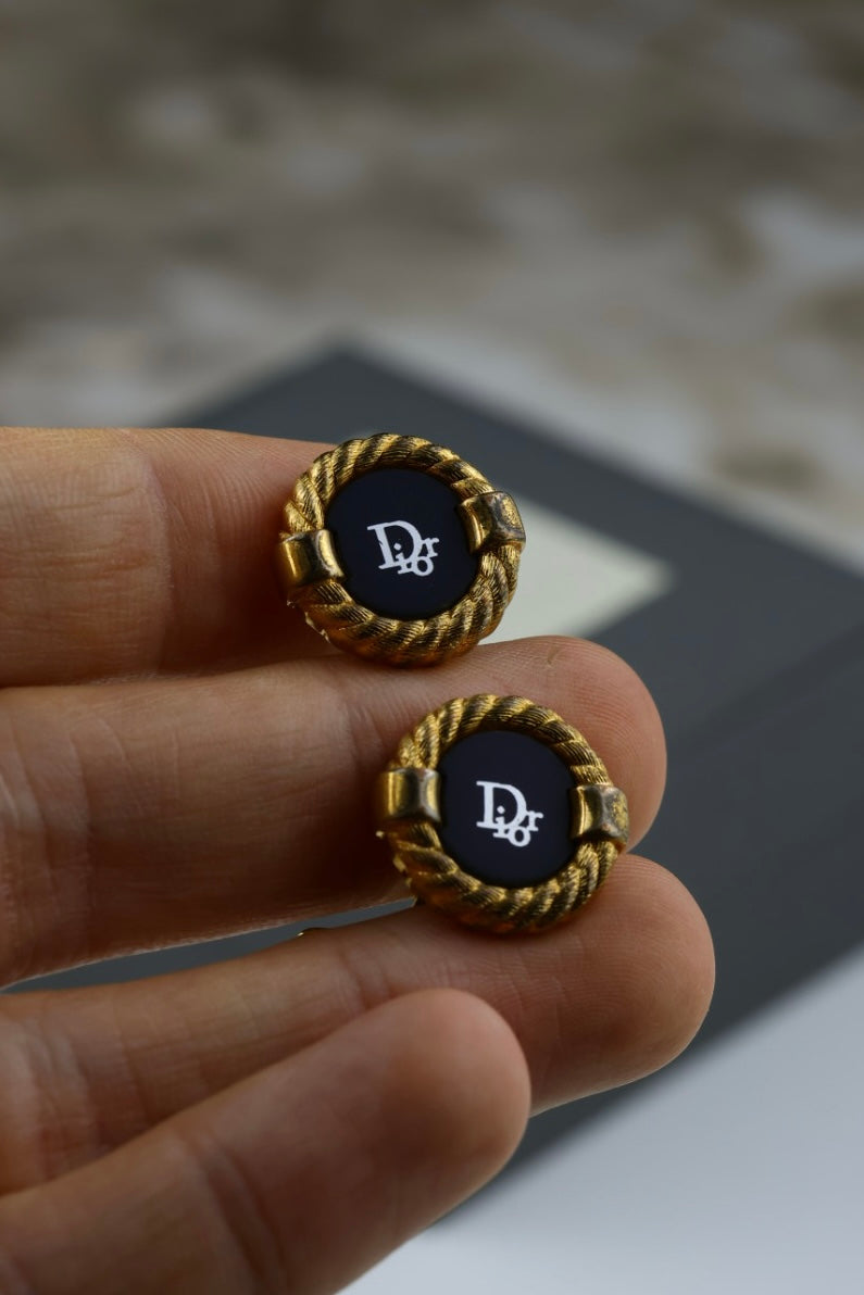 Christian Dior – spinki do mankietów pozłacane, czarne z logo (S45)