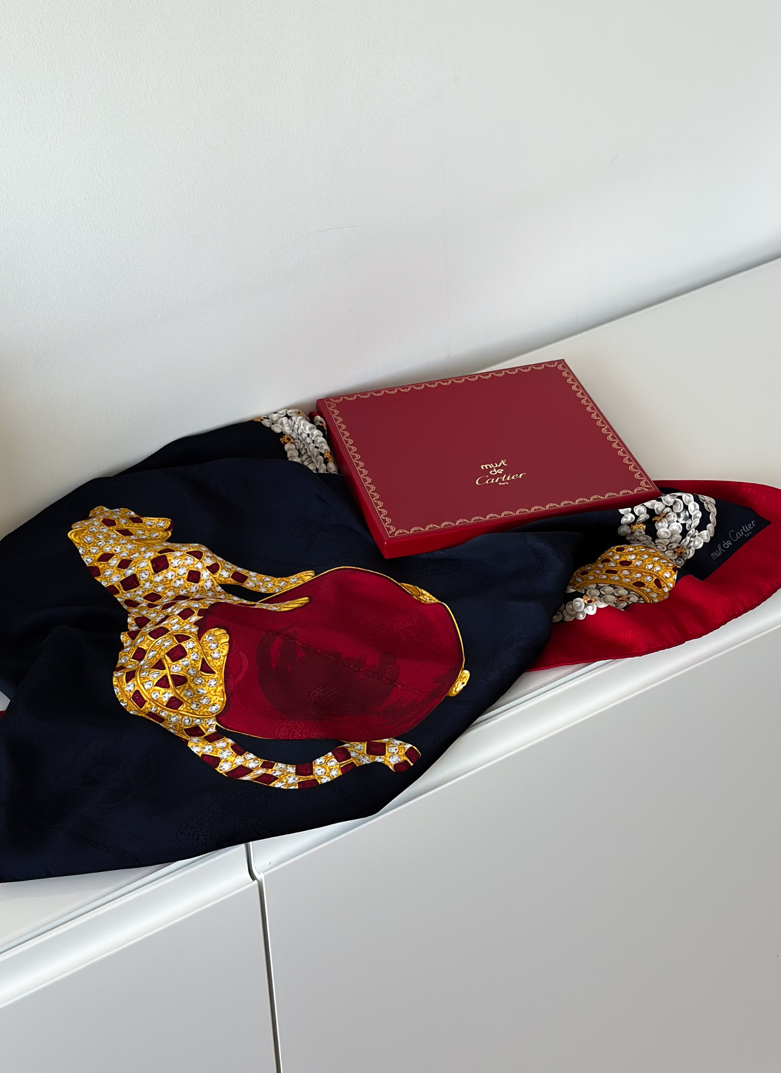 Cartier - jedwabna apaszka vintage Must de Cartier „La Panthère Royale”