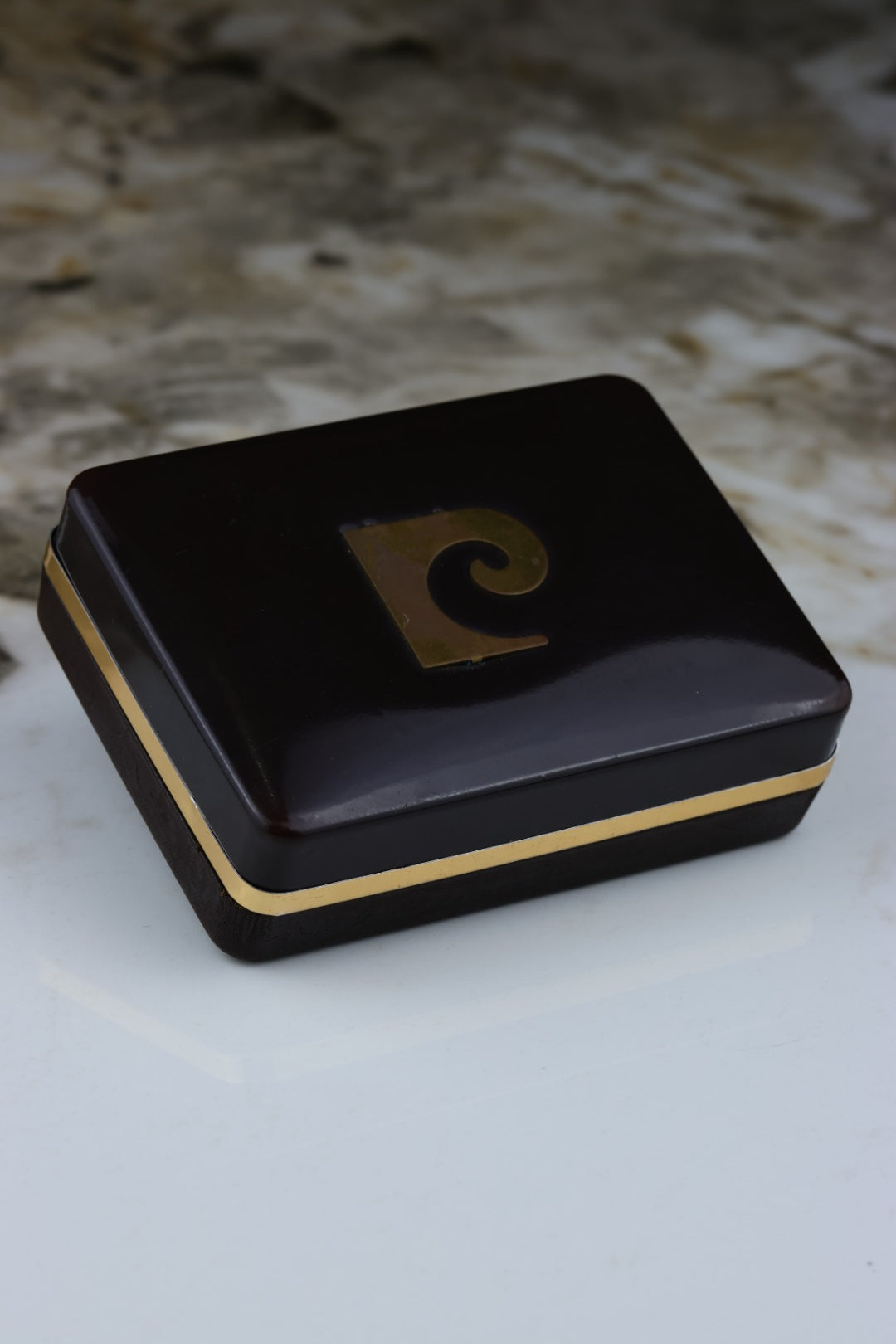 Pierre Cardin – spinki do mankietów złoto-czarne (S43)