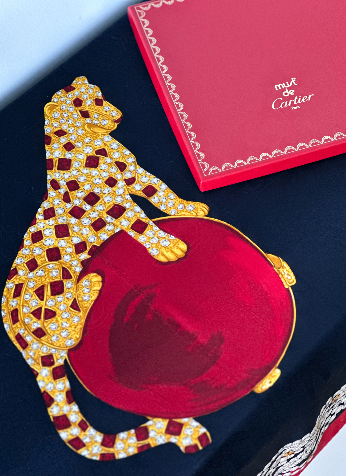 Cartier - jedwabna apaszka vintage Must de Cartier „La Panthère Royale”