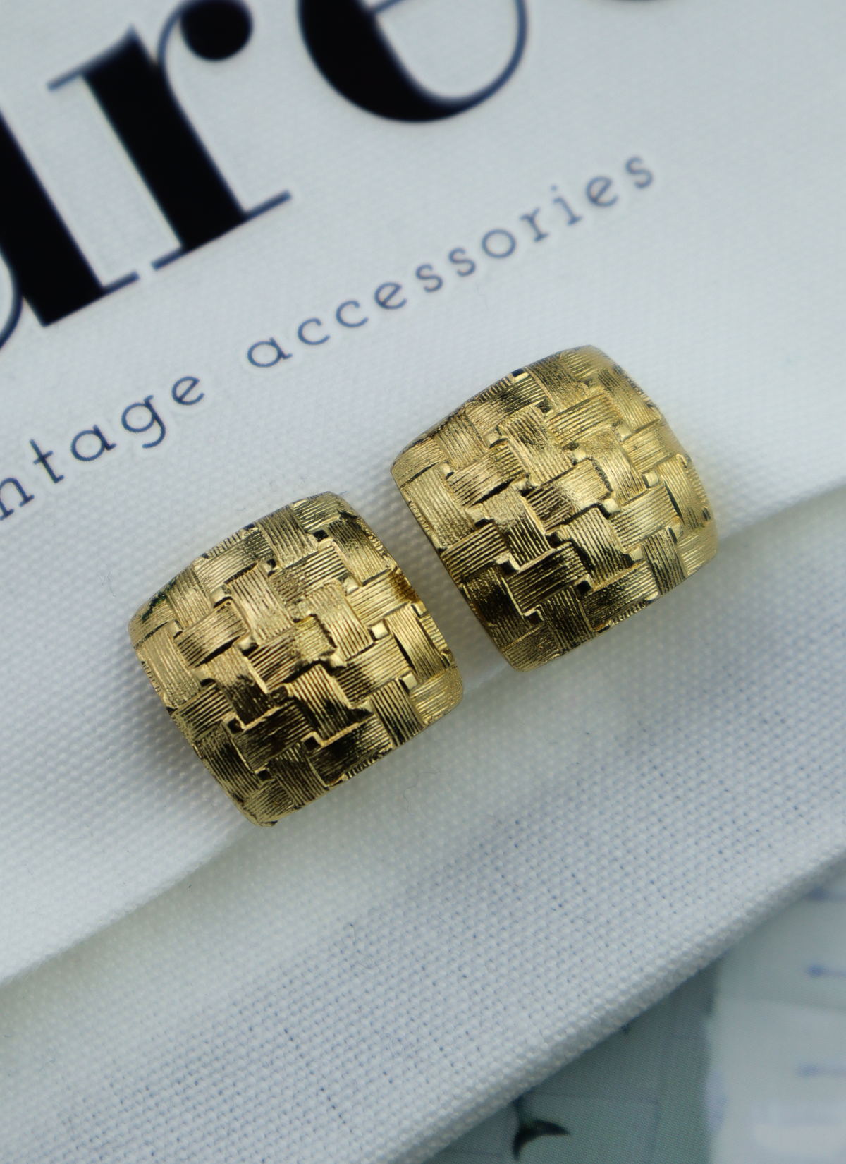 Christian Dior - klipsy vintage o plecionej fakturze basketweave