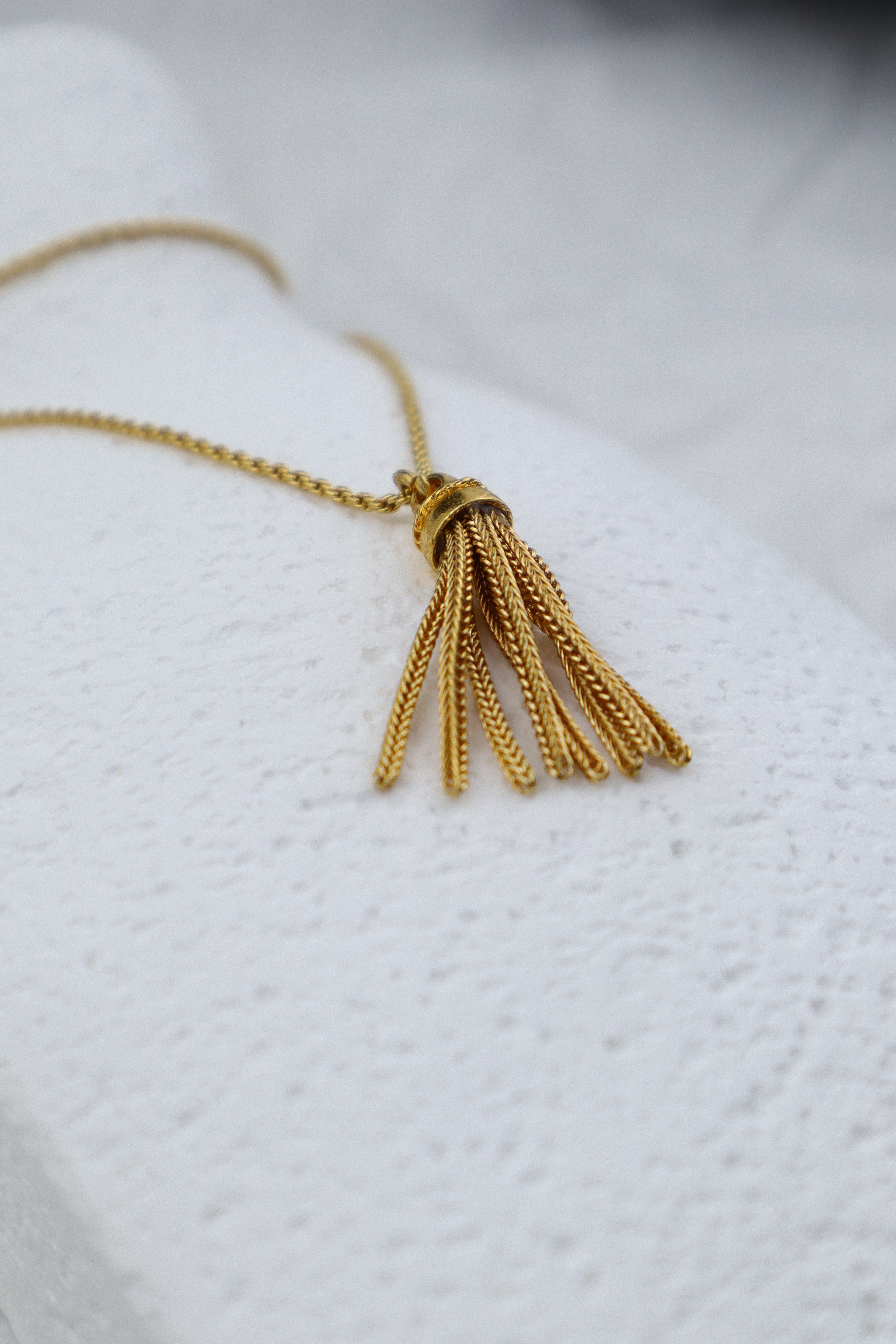 Christian Dior - pozłacany naszyjnik sznur / chwost