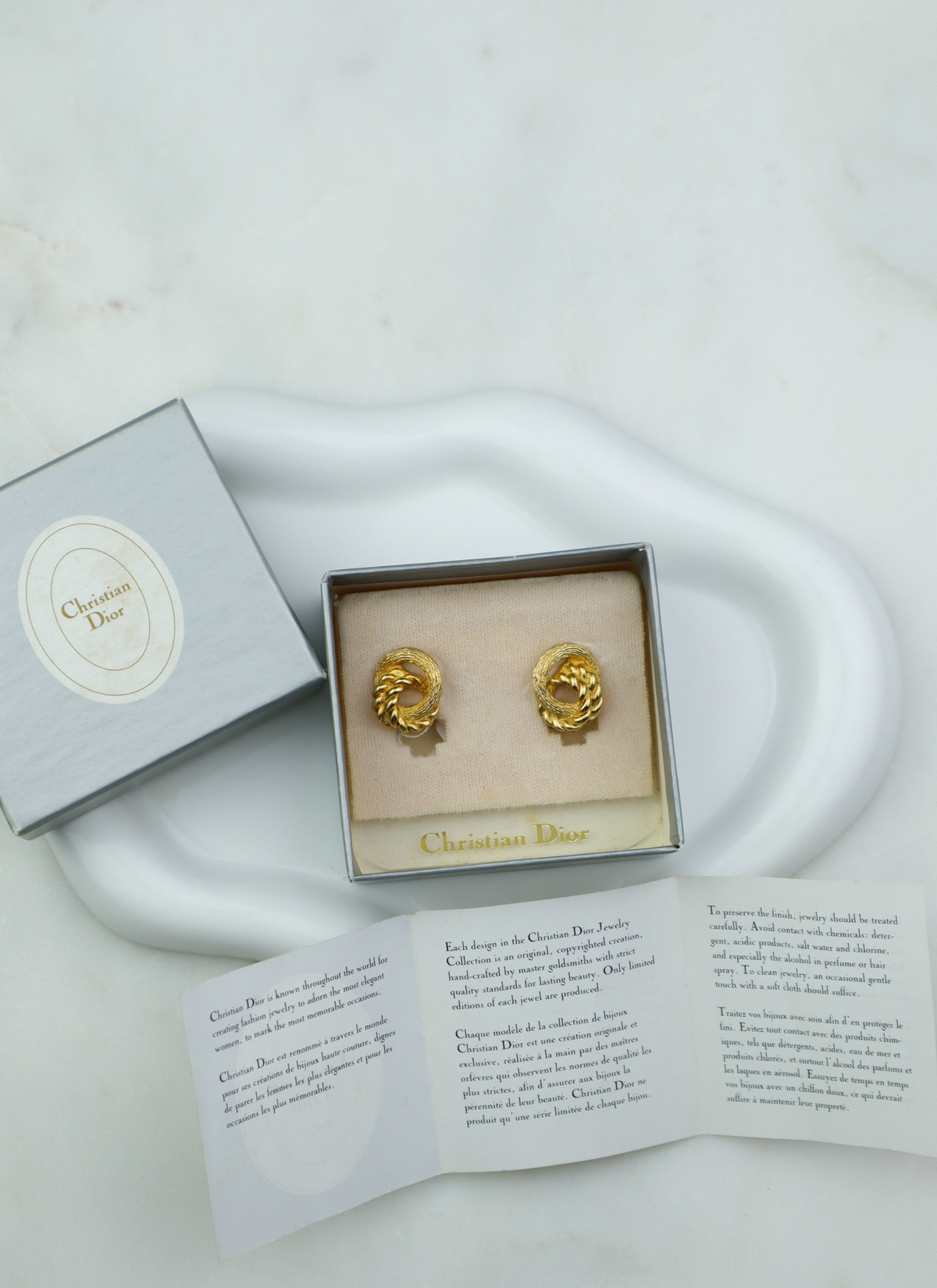 Christian Dior klipsy vintage z motywem węzła z pudełkiem