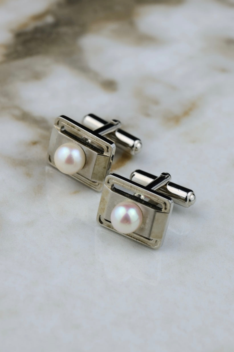 Yumi Katsura – stalowe spinki z perłą (SP010)