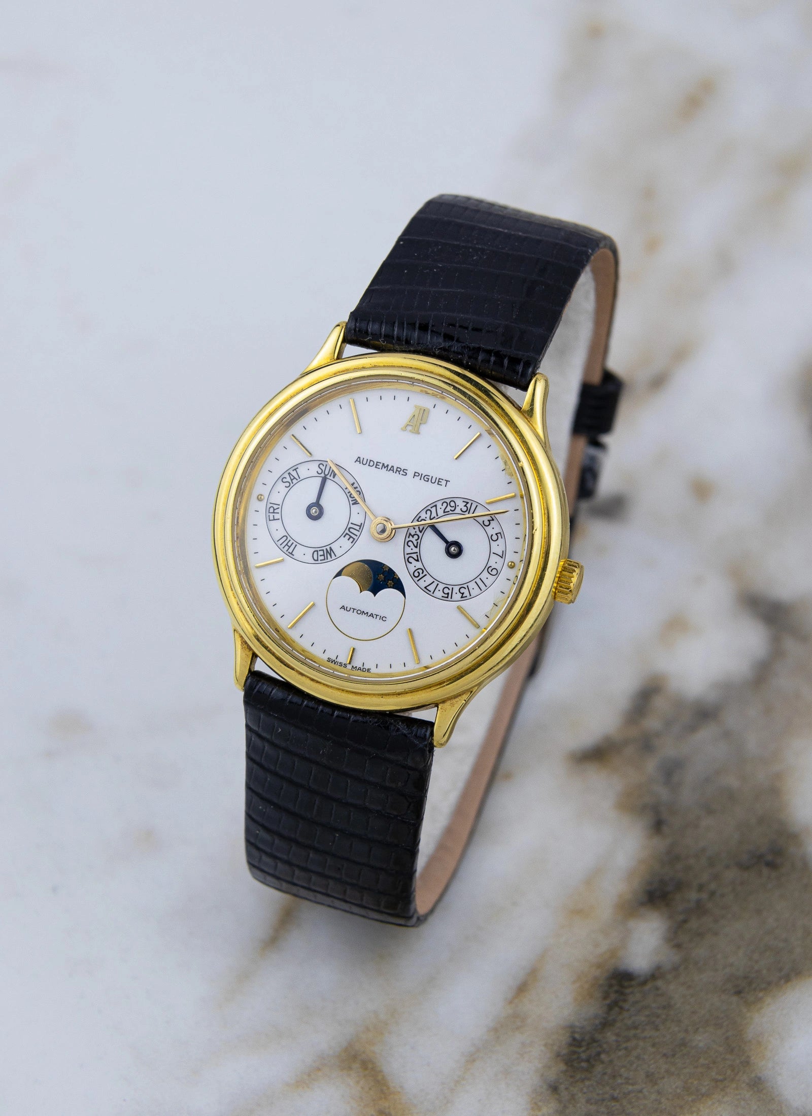 Pre-Order 1980s Audemars Piguet Moonphase Day-Date 25589