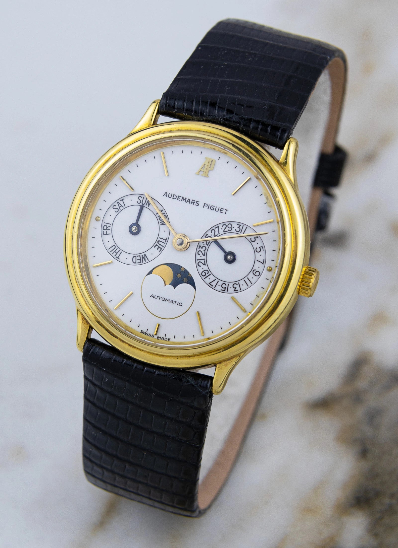 Pre-Order 1980s Audemars Piguet Moonphase Day-Date 25589