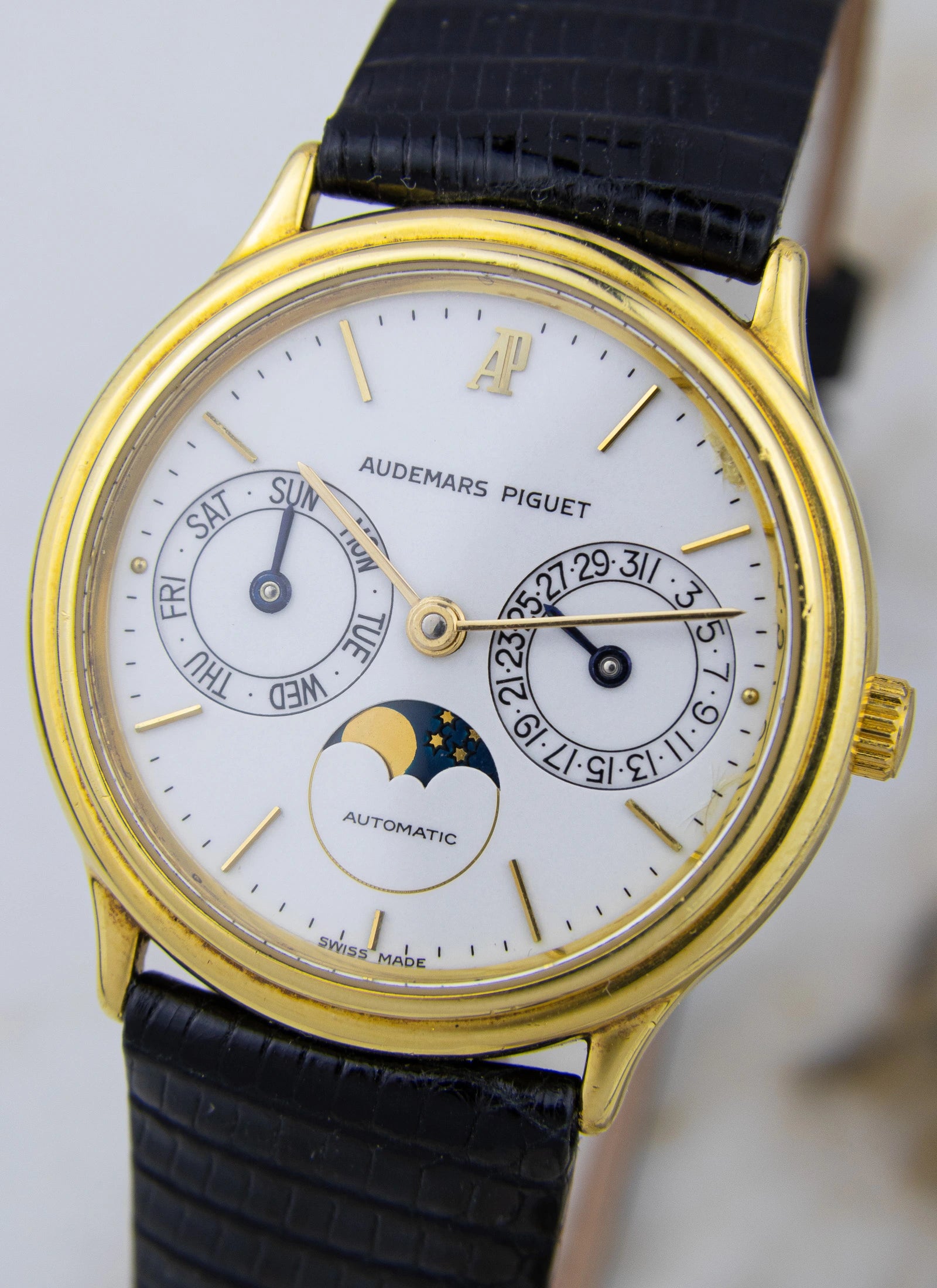 Pre-Order 1980s Audemars Piguet Moonphase Day-Date 25589