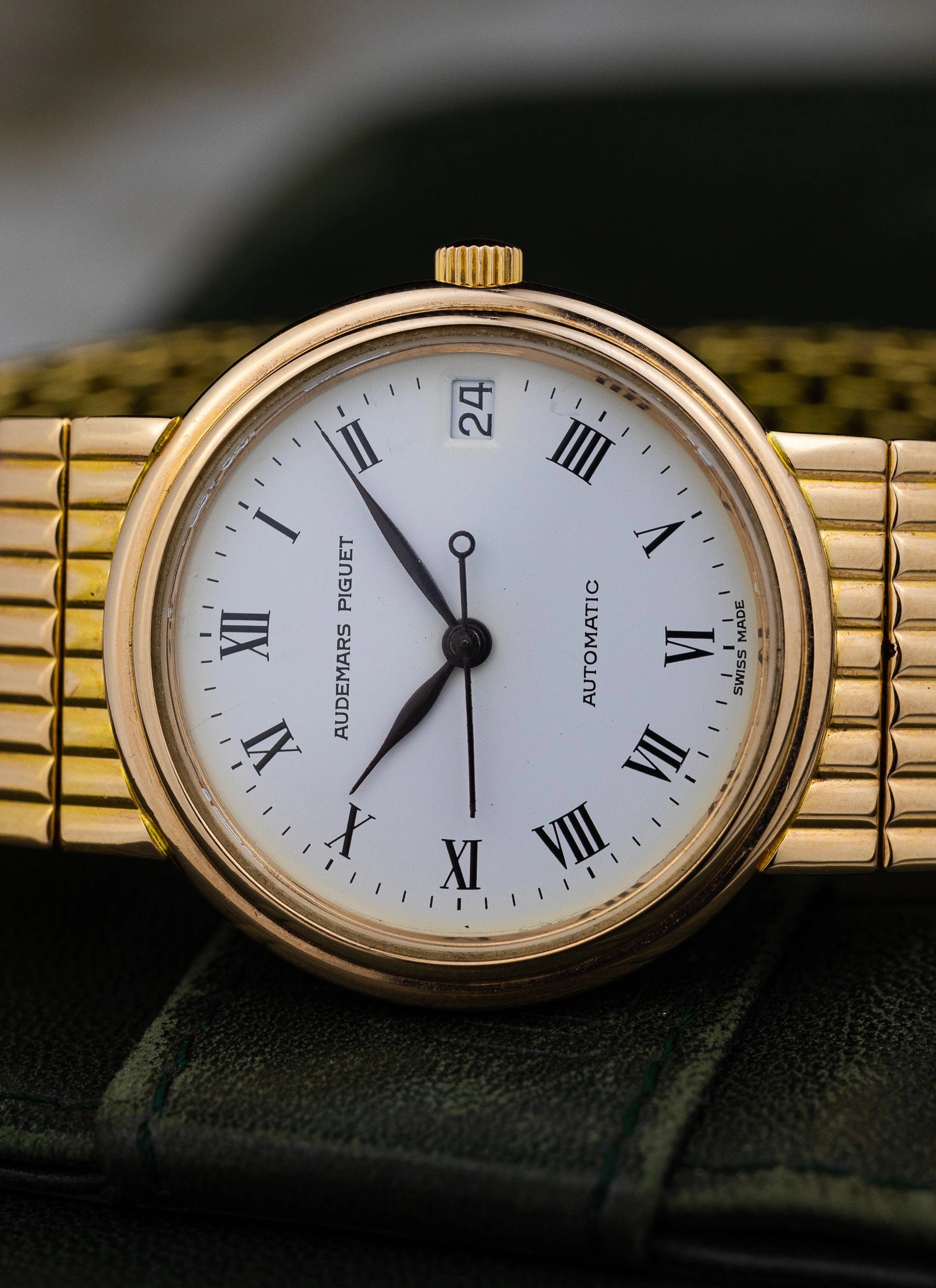 1990 18K Audemars Piguet Roman Dial 14405 Full Set