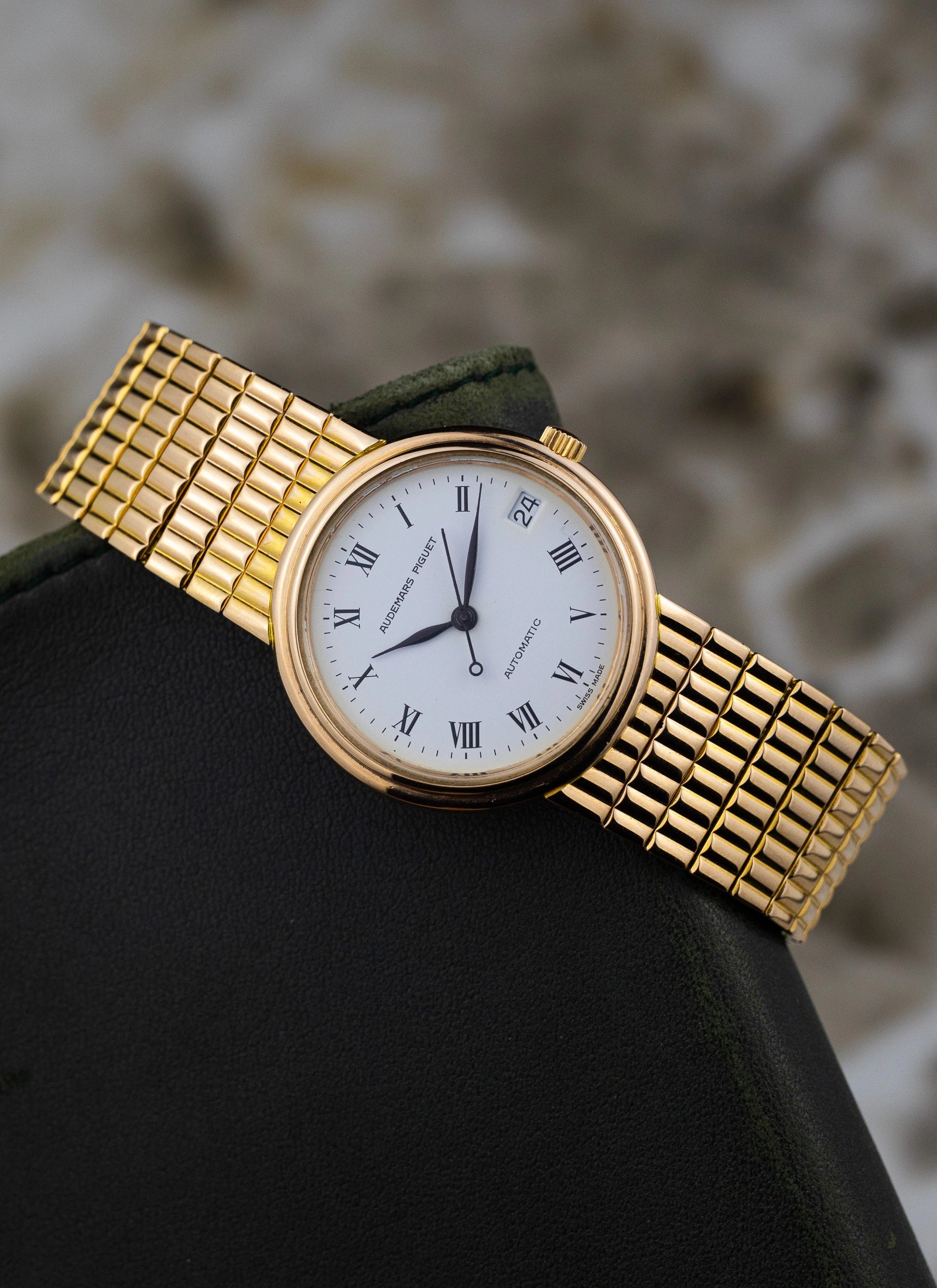 1990 18K Audemars Piguet Roman Dial 14405 Full Set
