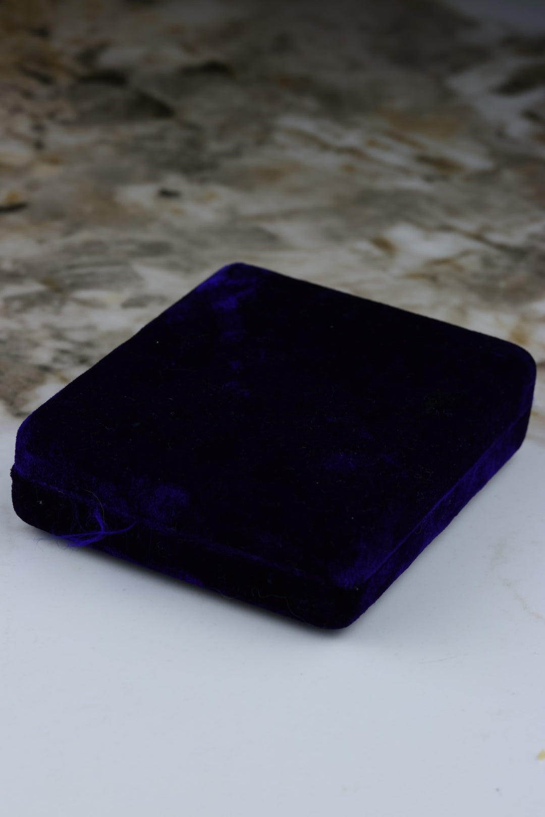 Dunhill – spinki w kształcie logo, pozłacane, oryginalne niebieskie pudełko (S40)