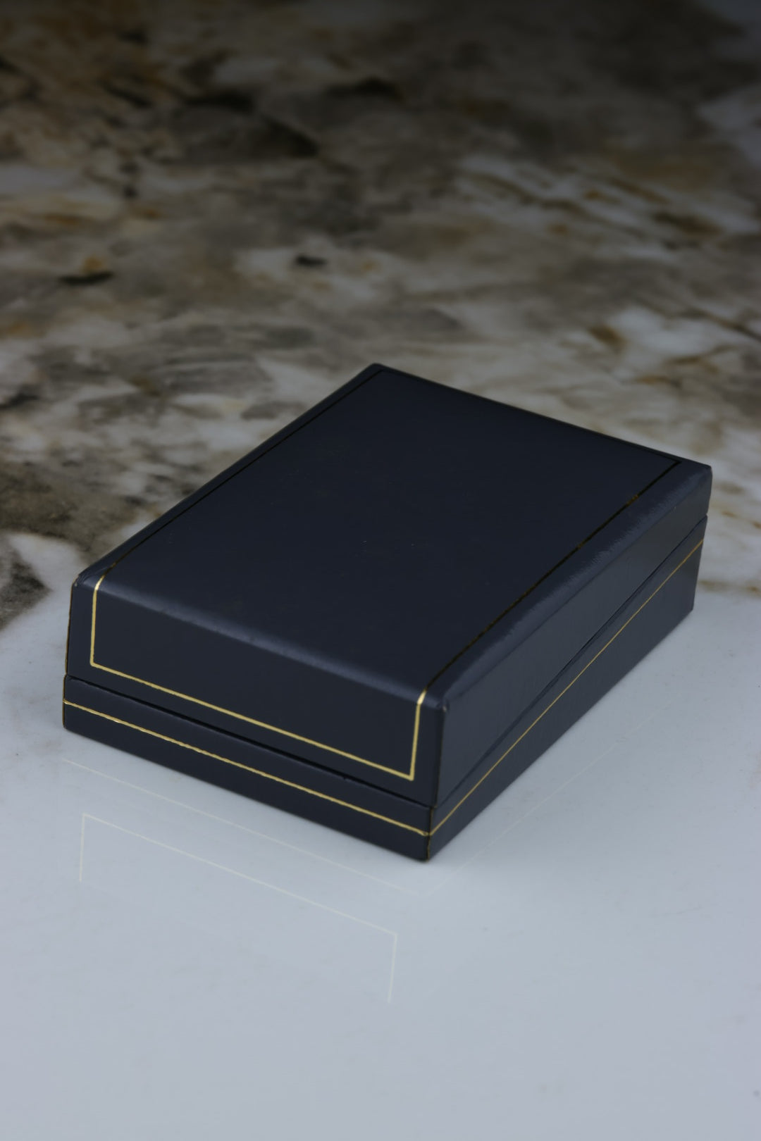 Dunhill – spinki do mankietów i spinka do krawatu, stal szczotkowana ze złotymi akcentami (S39)