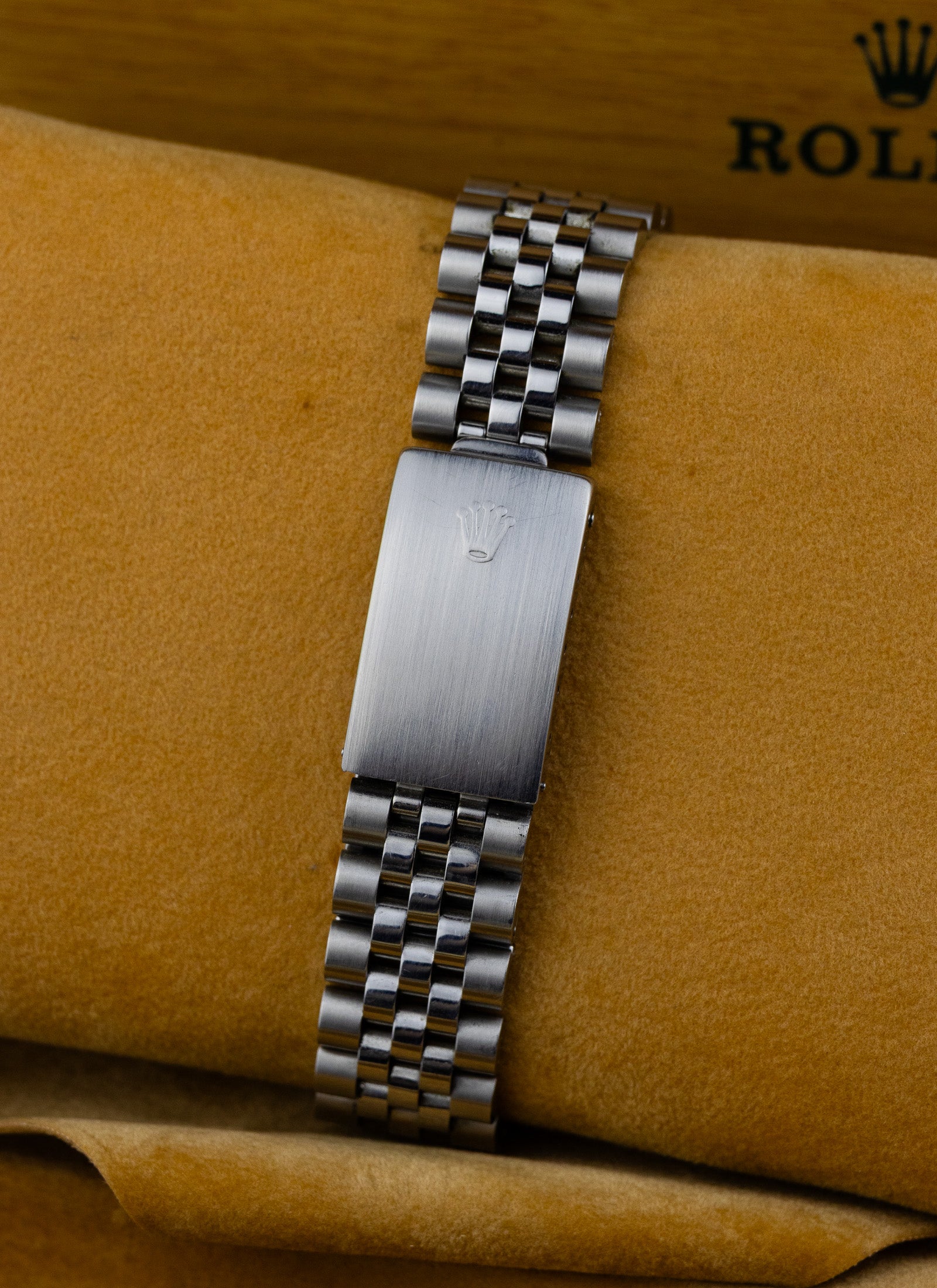 1990 Rolex Datejust Silver Linen Dial 16234 Full Set
