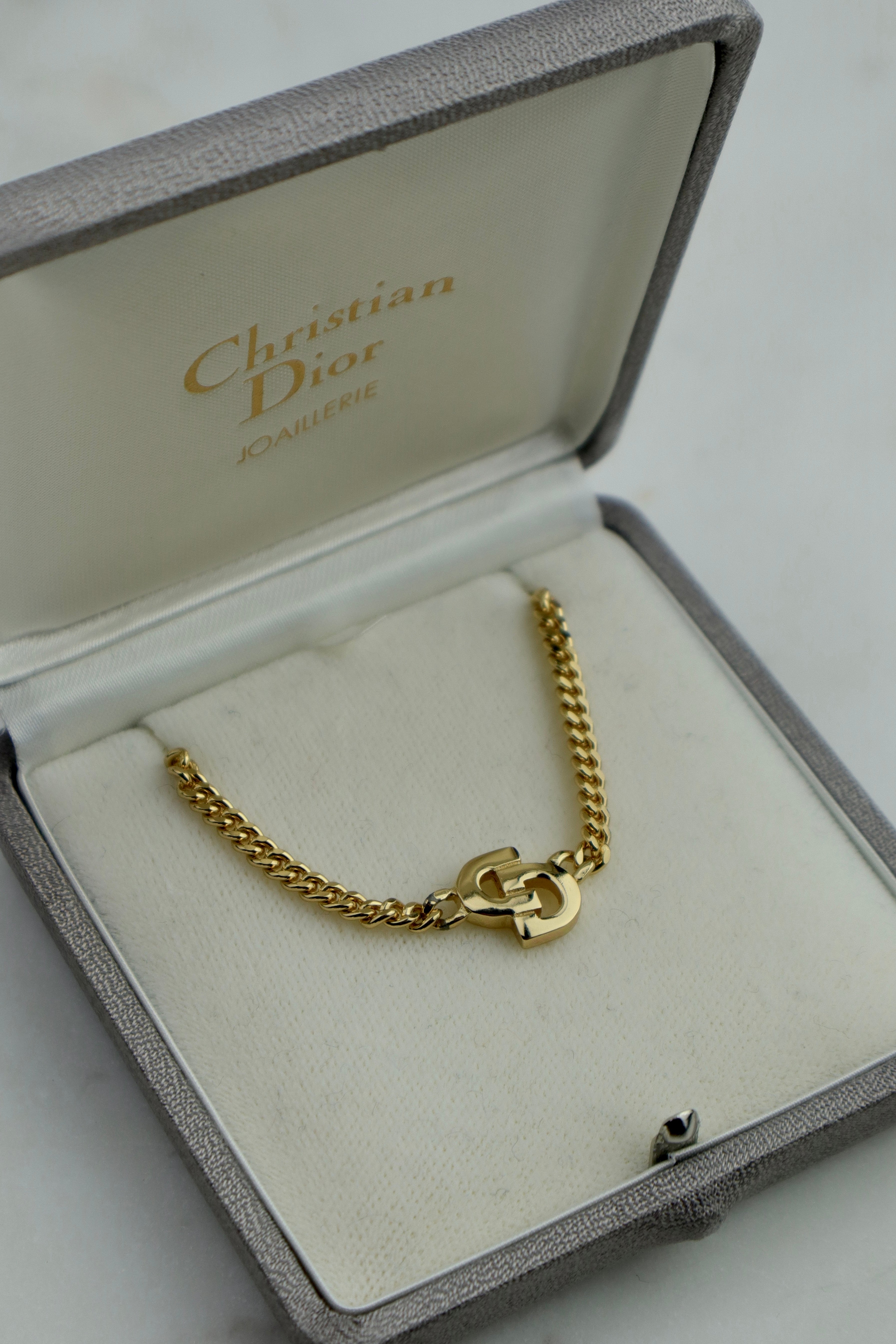 Christian Dior - pozłacany naszyjnik "Paris classic"